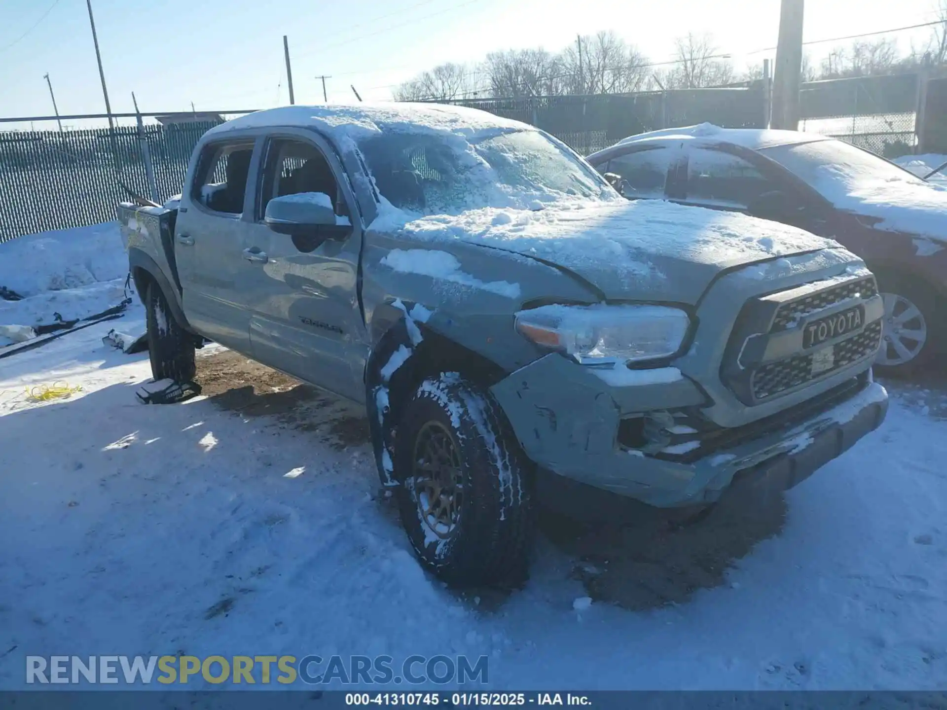 1 Photograph of a damaged car 3TMCZ5AN5NM476808 TOYOTA TACOMA 4WD 2022