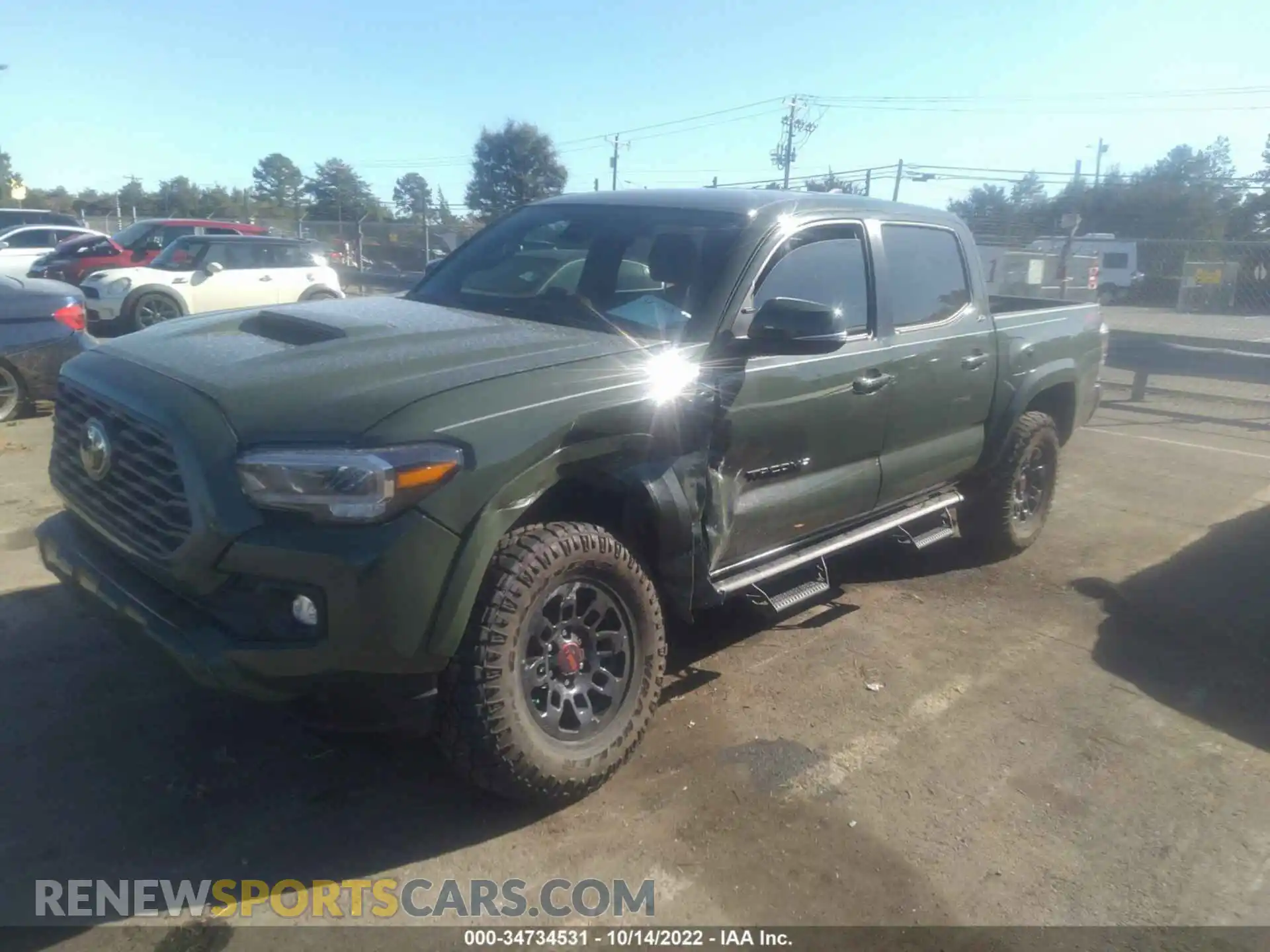 2 Photograph of a damaged car 3TMCZ5ANXNM515327 TOYOTA TACOMA 4WD 2022