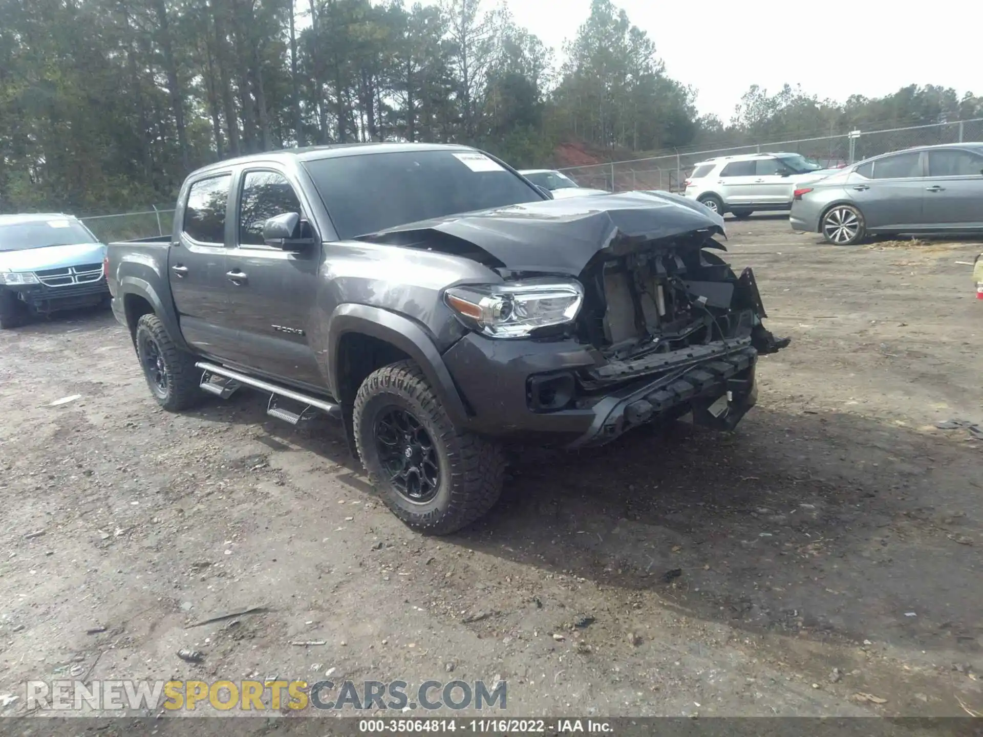 1 Photograph of a damaged car 3TYCZ5AN4NT074069 TOYOTA TACOMA 4WD 2022