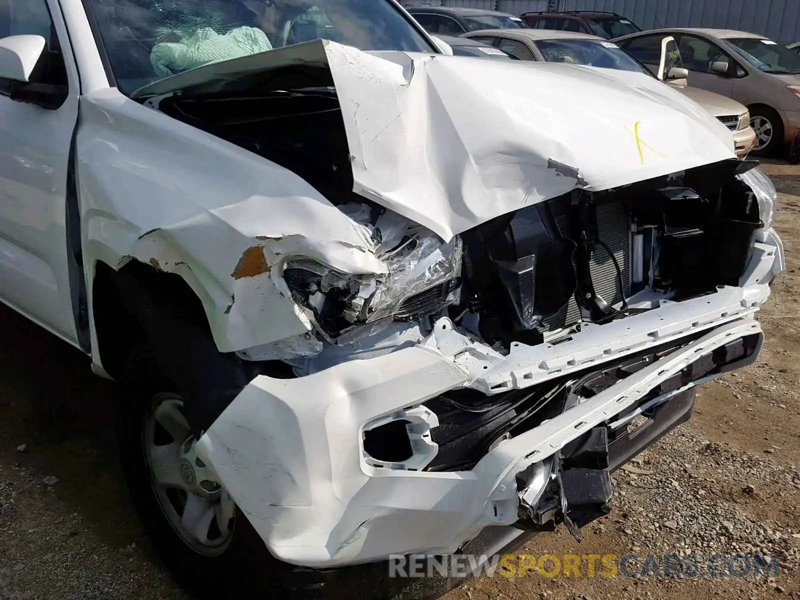 9 Photograph of a damaged car 5TFRX5GN2KX159288 TOYOTA TACOMA ACC 2019