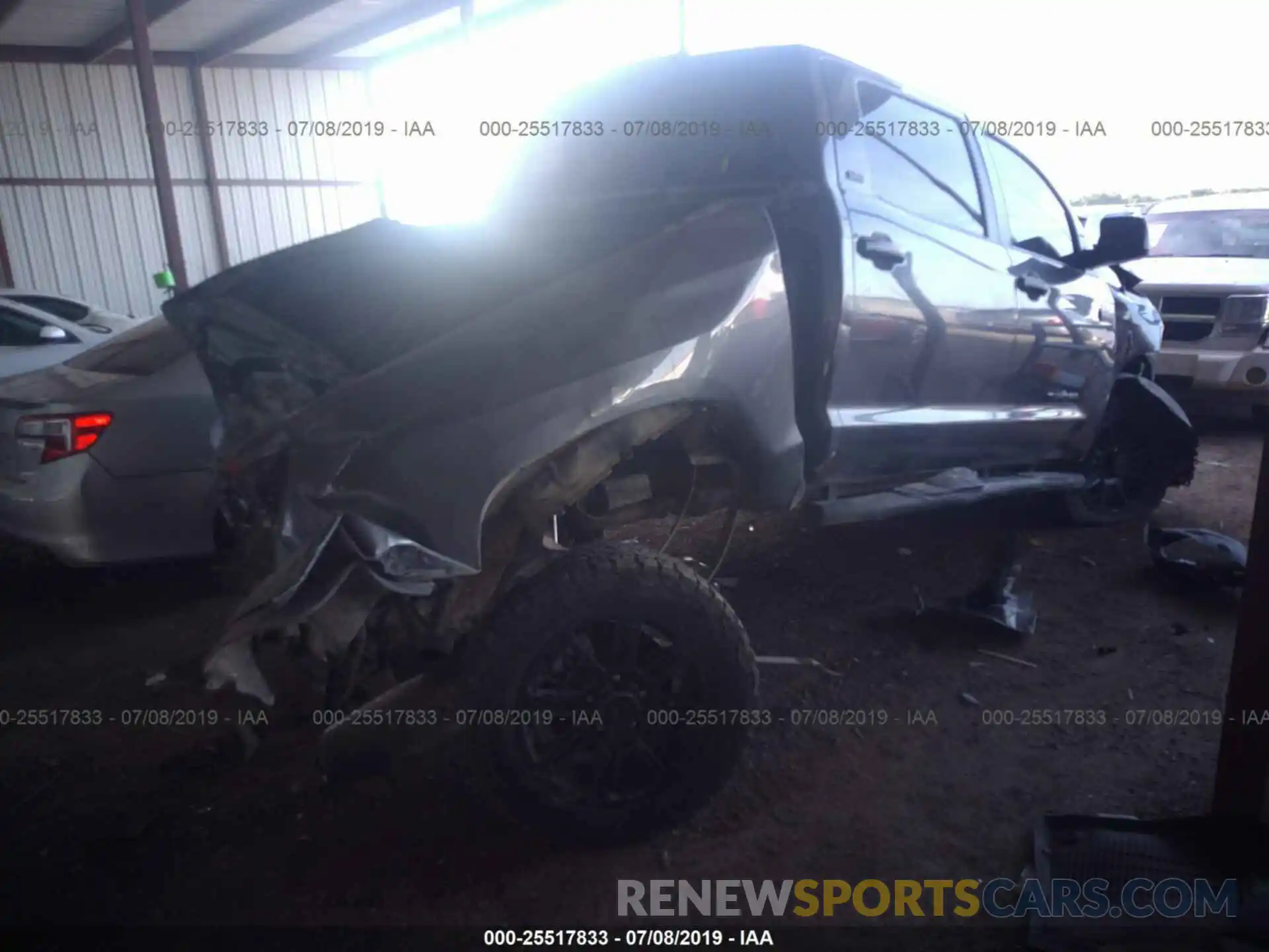 4 Photograph of a damaged car 5TFDY5F14KX782112 TOYOTA TUNDRA 2019