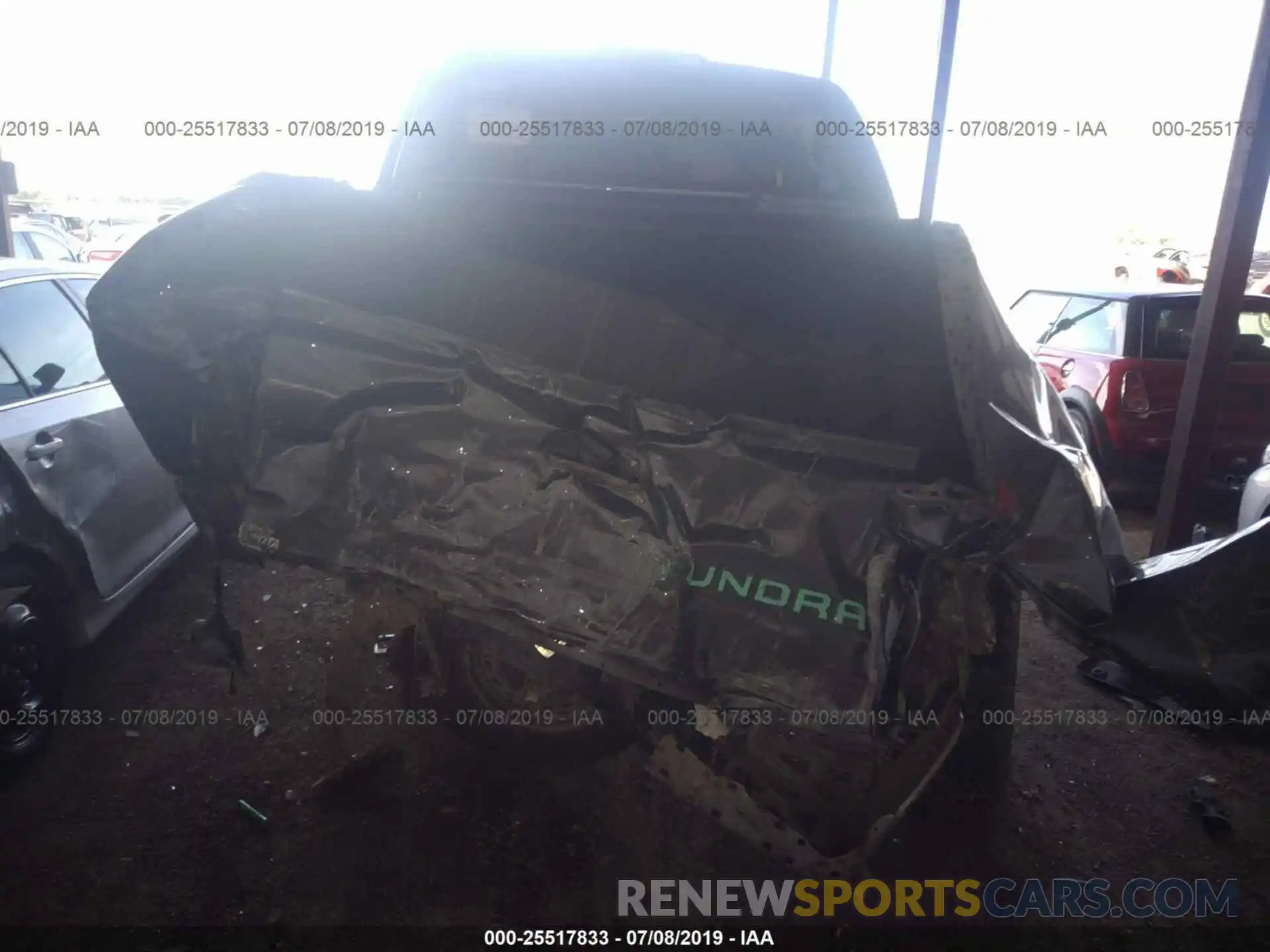 6 Photograph of a damaged car 5TFDY5F14KX782112 TOYOTA TUNDRA 2019