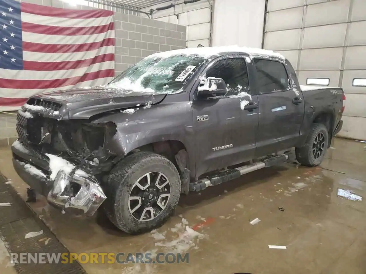1 Фотография поврежденного автомобиля 5TFDY5F17LX952433 TOYOTA TUNDRA 2020