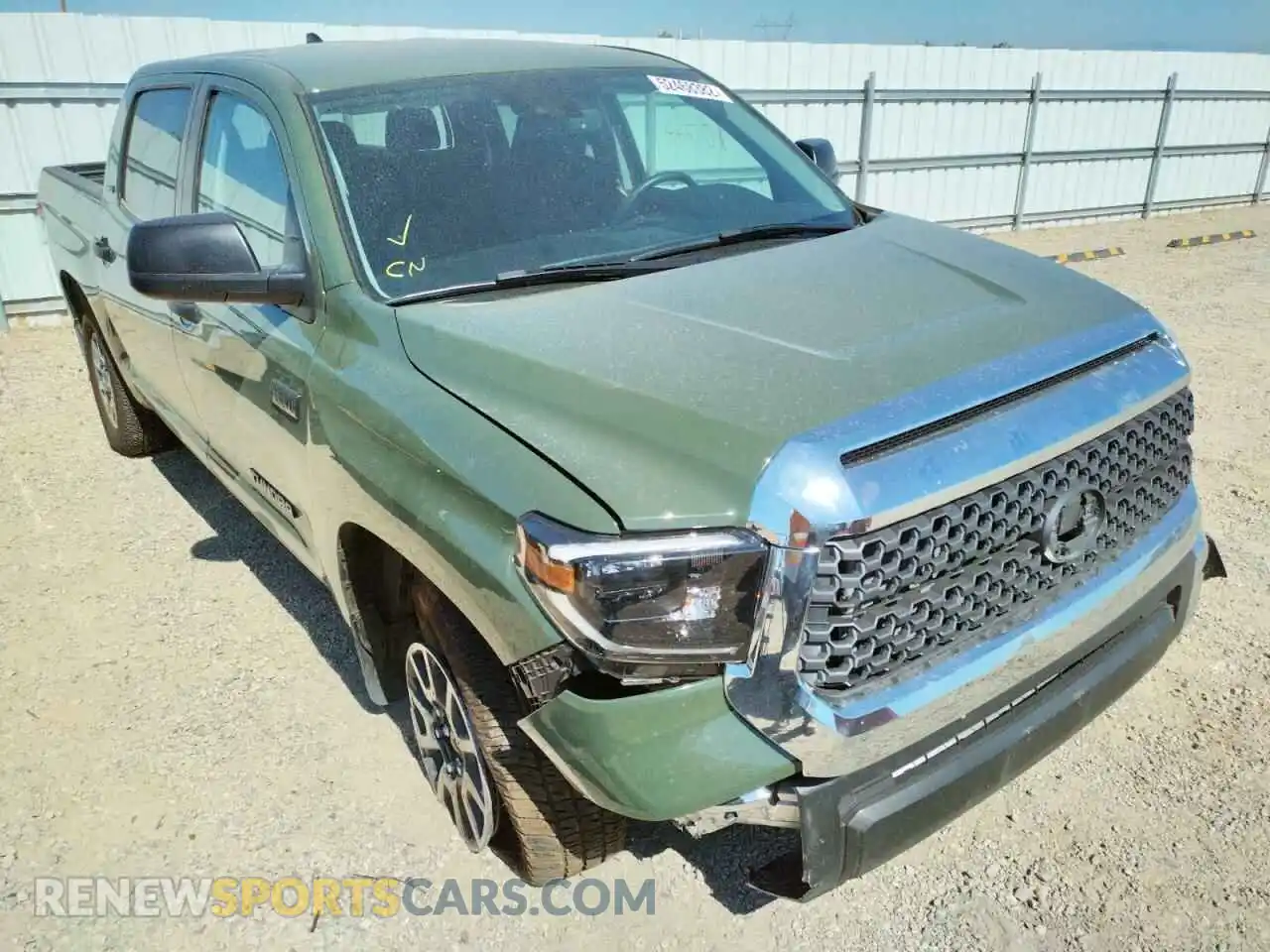 1 Photograph of a damaged car 5TFDY5F13MX019727 TOYOTA TUNDRA 2021