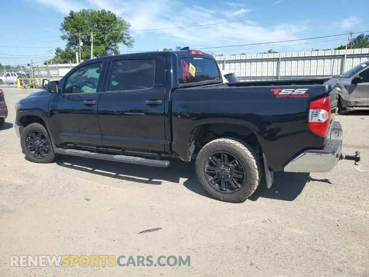 2 Photograph of a damaged car 5TFDY5F16MX980127 TOYOTA TUNDRA 2021