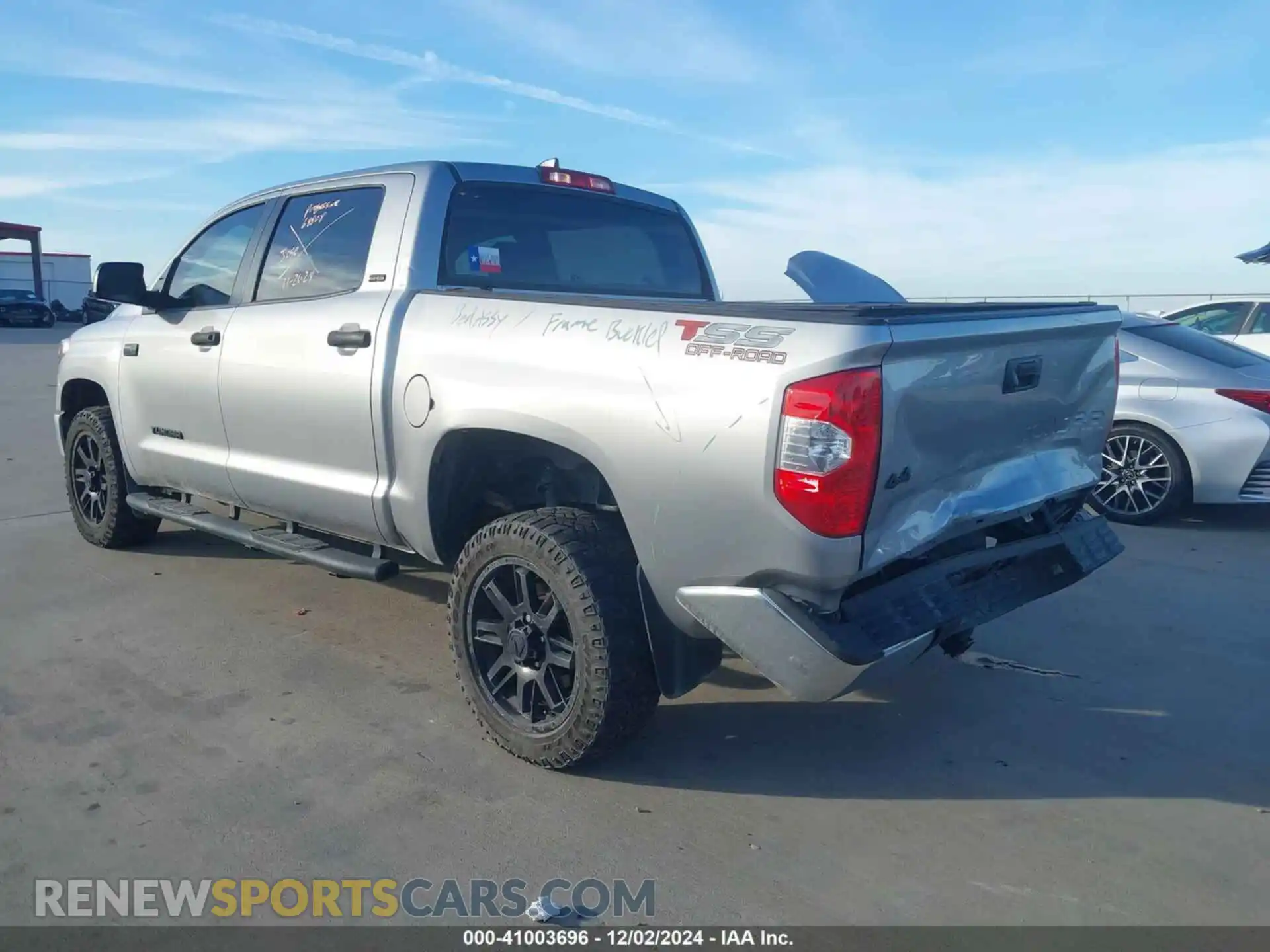3 fotografías del automóvil dañado 5TFDY5F1XMX972919 TOYOTA TUNDRA 2021