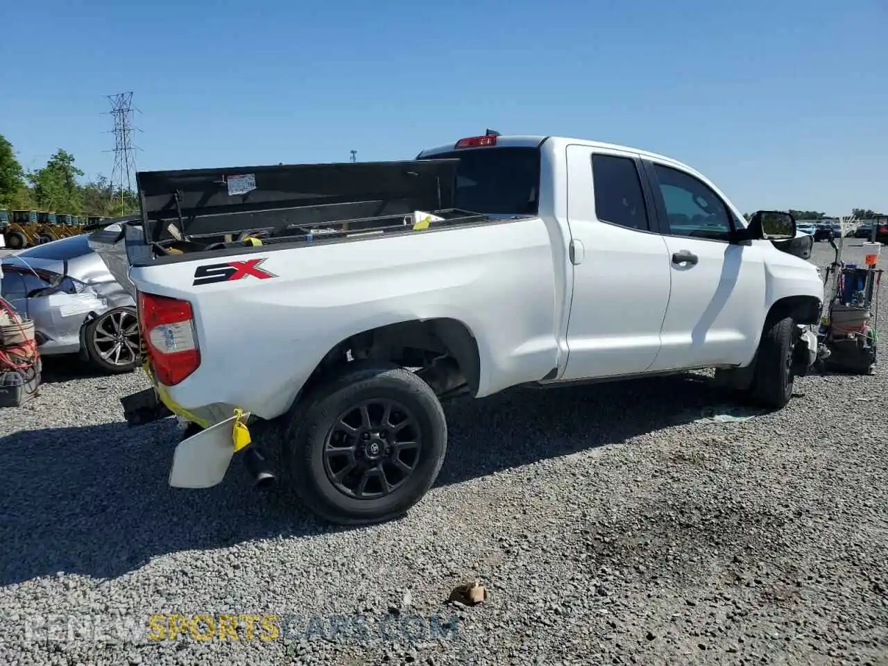 3 Photograph of a damaged car 5TFRY5F18MX280888 TOYOTA TUNDRA 2021