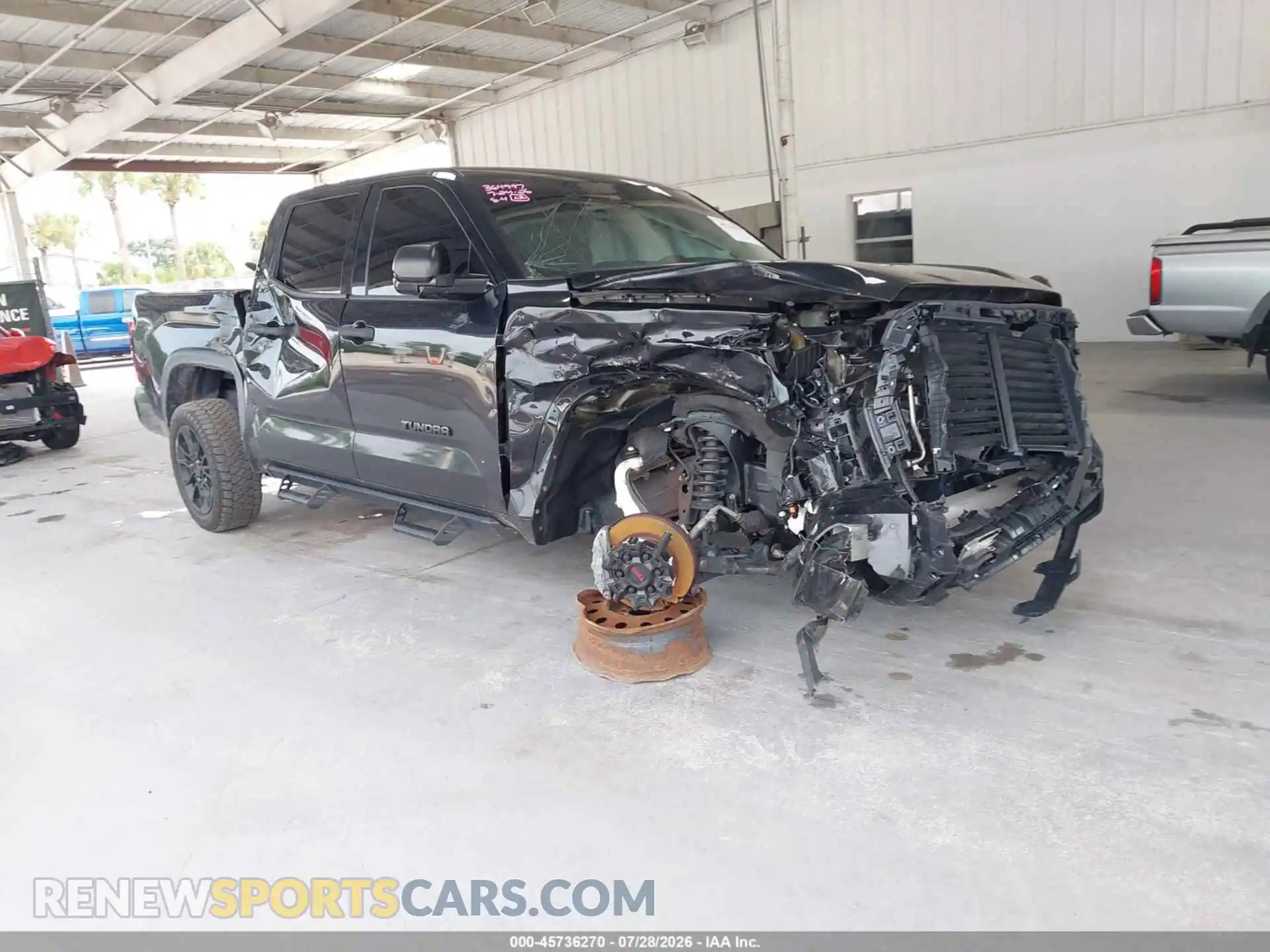 1 Photograph of a damaged car 5TFLA5DB4NX039367 TOYOTA TUNDRA 2022