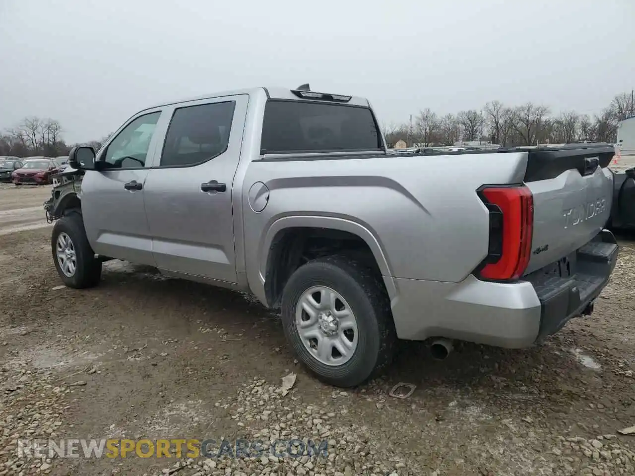 2 fotografías del automóvil dañado 5TFKB5DB2PX079734 TOYOTA TUNDRA 2023