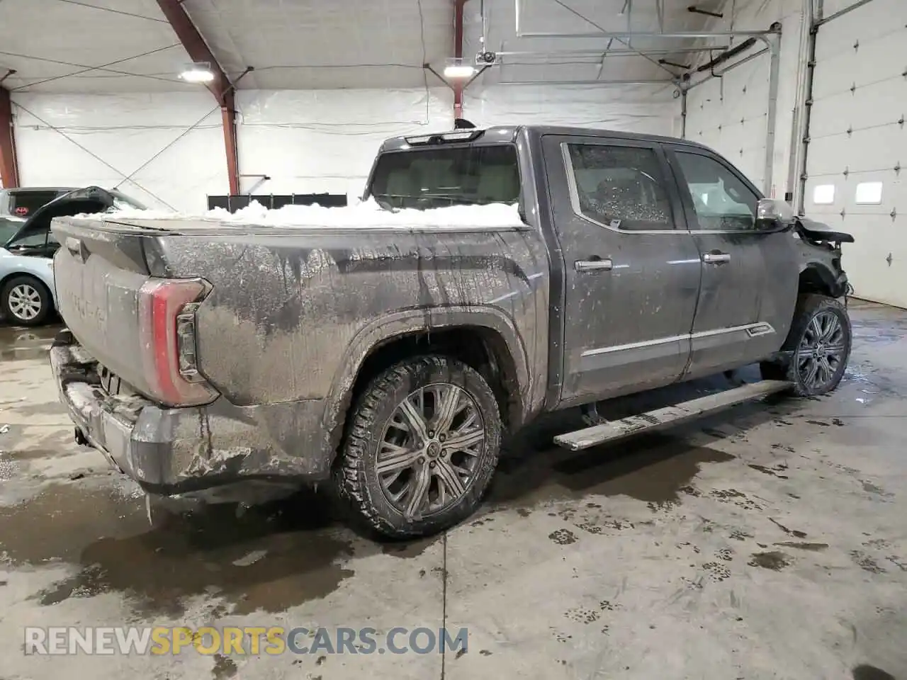 3 Фотография поврежденного автомобиля 5TFVC5DB6PX033074 TOYOTA TUNDRA 2023