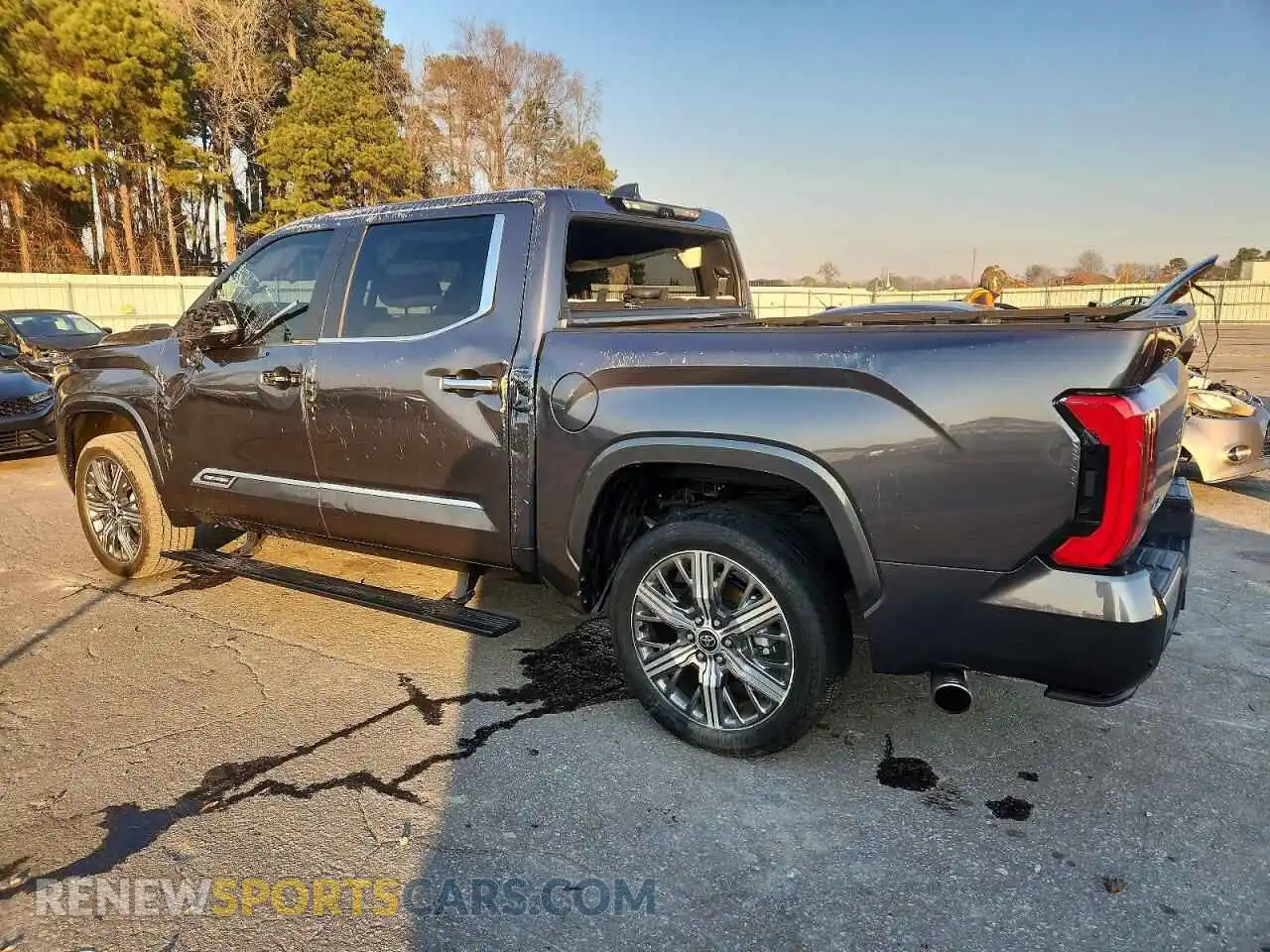 2 Фотография поврежденного автомобиля 5TFVC5DB2RX060341 TOYOTA TUNDRA 2024