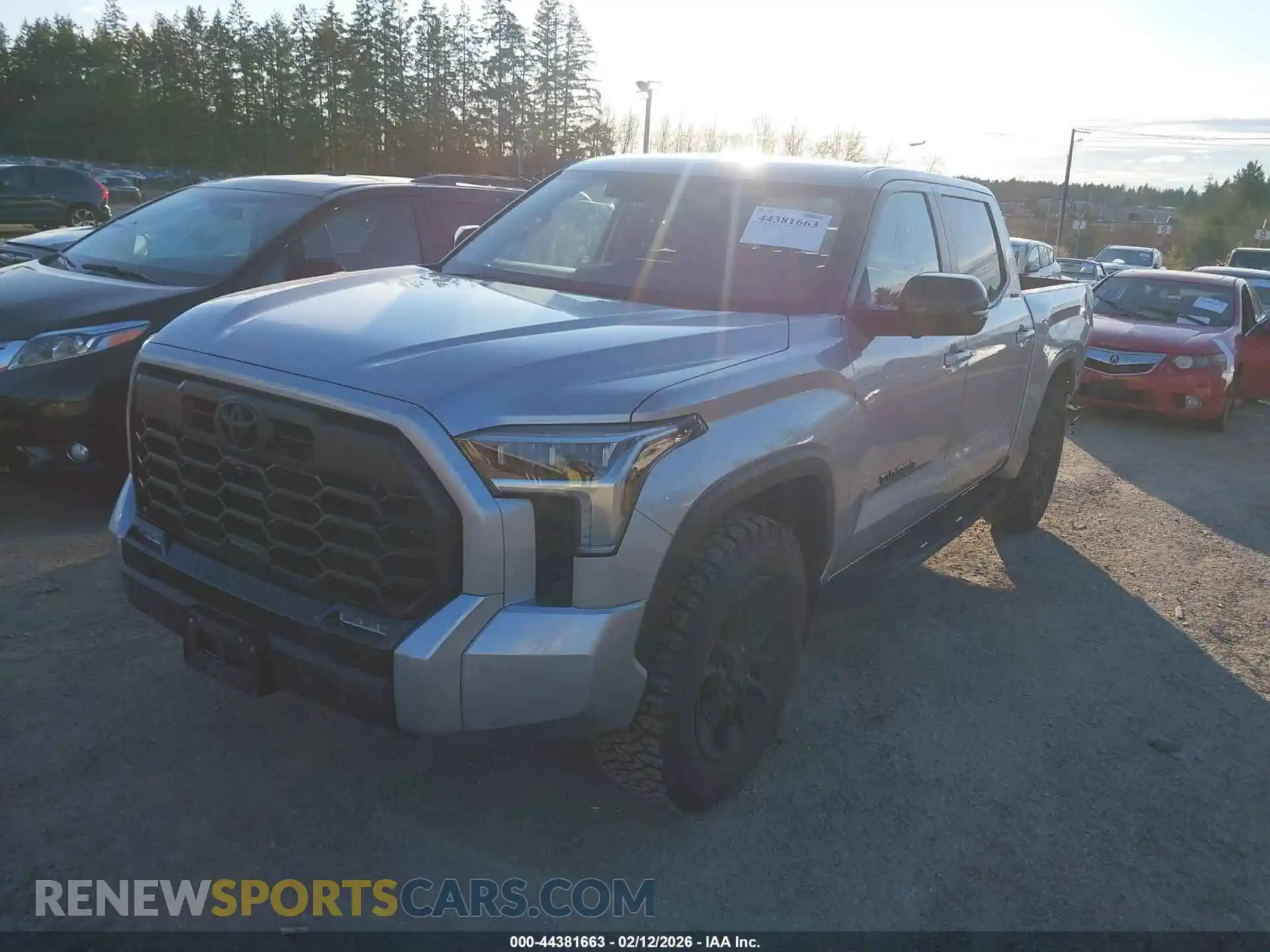 2 Photograph of a damaged car 5TFWA5DB3RX155114 TOYOTA TUNDRA 2024