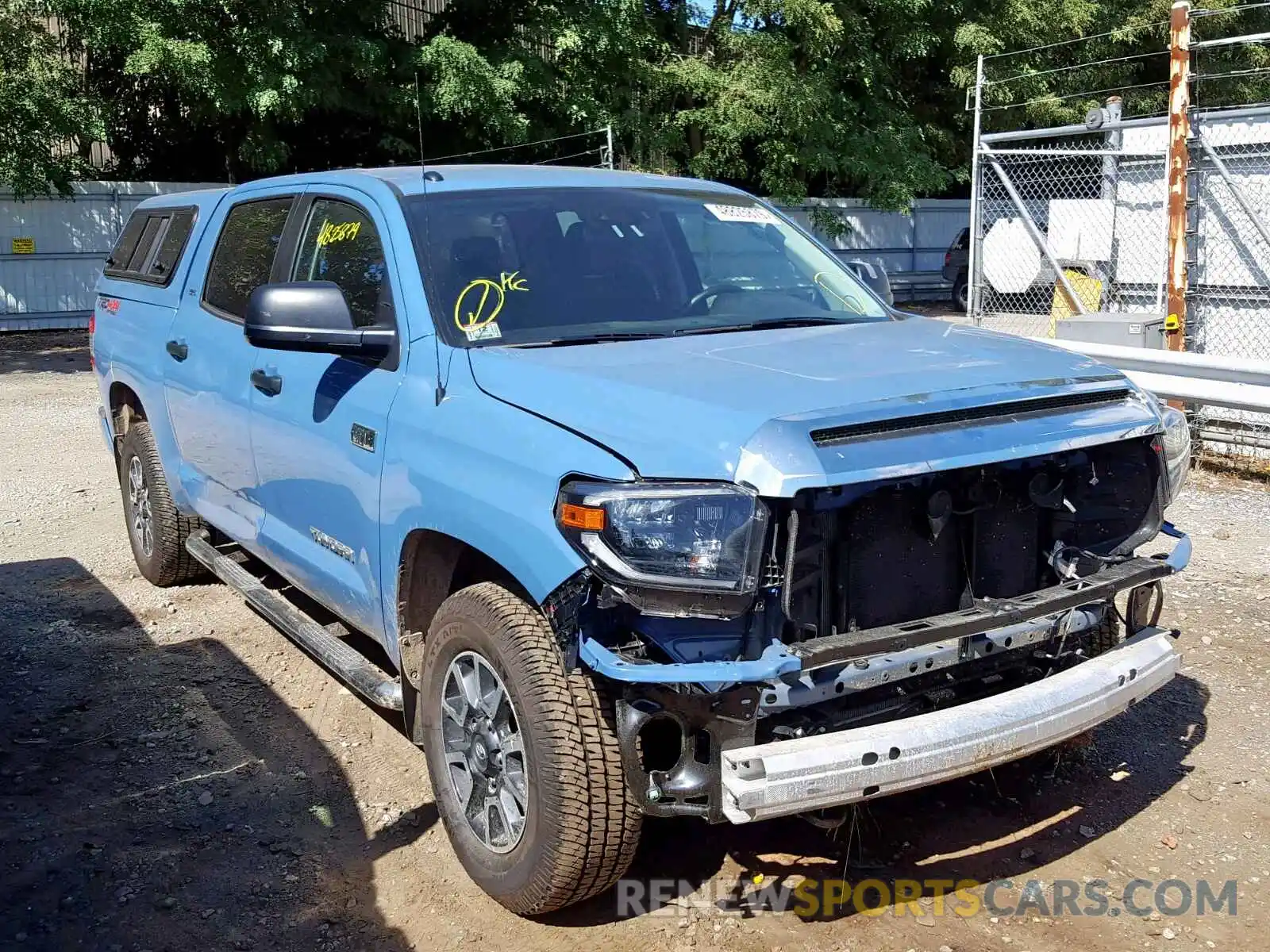 1 Photograph of a damaged car 5TFDY5F1XKX781370 TOYOTA TUNDRA CRE 2019