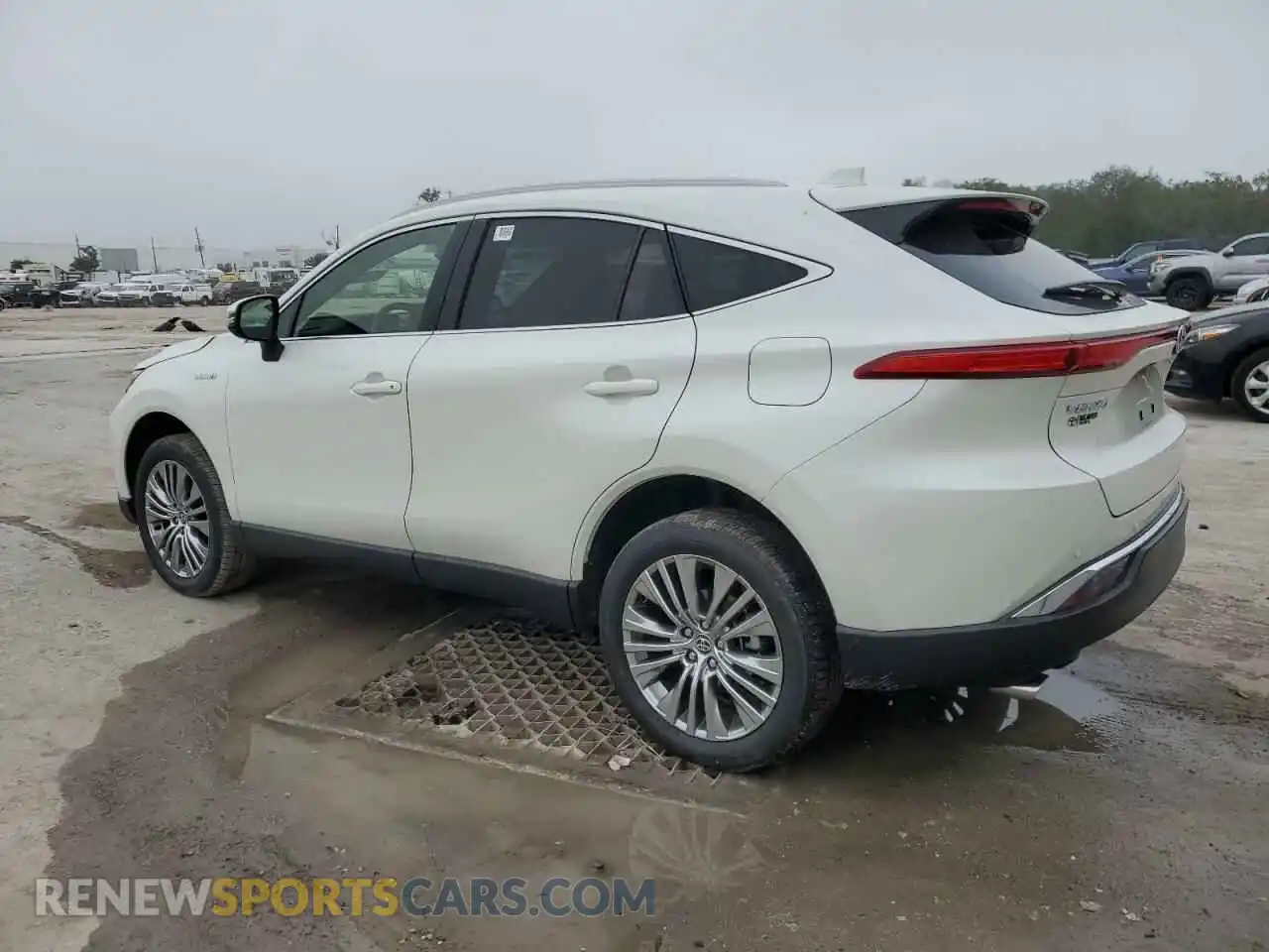 2 Photograph of a damaged car JTEAAAAH1MJ042247 TOYOTA VENZA 2021