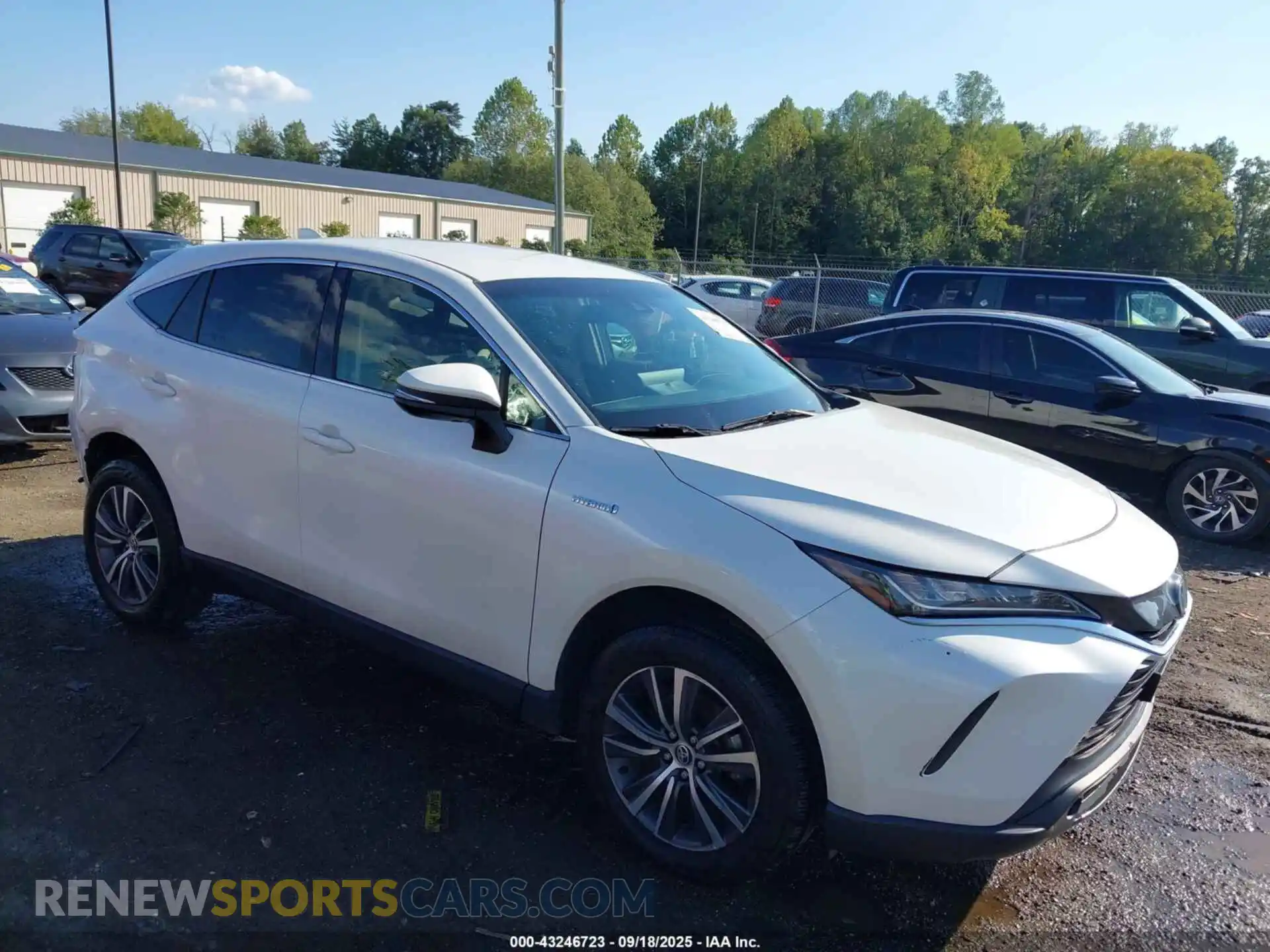 1 Photograph of a damaged car JTEAAAAH2MJ016367 TOYOTA VENZA 2021
