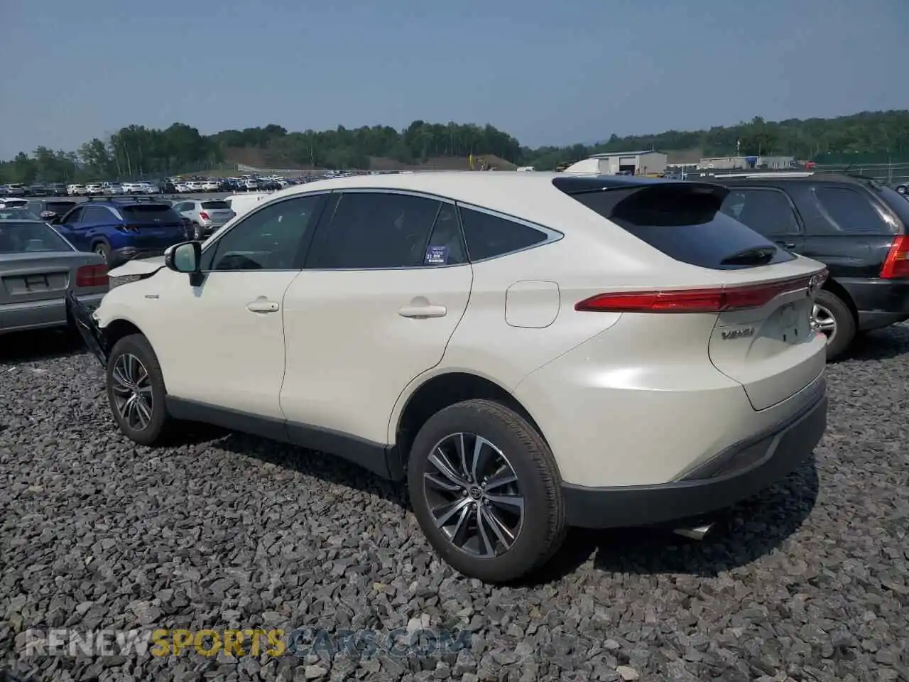 2 fotografías del automóvil dañado JTEAAAAH3MJ018077 TOYOTA VENZA 2021