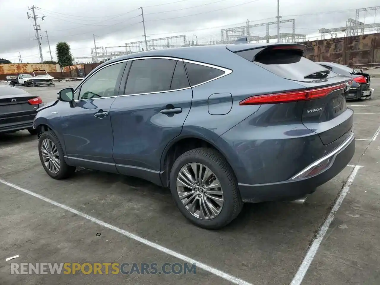 2 Photograph of a damaged car JTEAAAAH3MJ044761 TOYOTA VENZA 2021