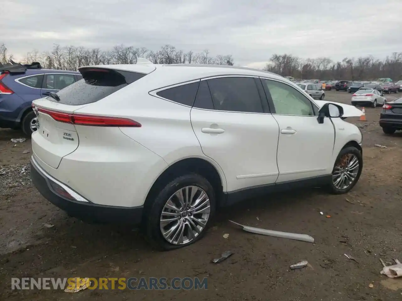 3 Photograph of a damaged car JTEAAAAHXMJ018061 TOYOTA VENZA 2021