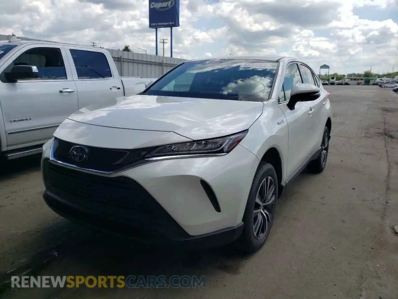 2 Photograph of a damaged car JTEAAAAHXMJ022062 TOYOTA VENZA 2021