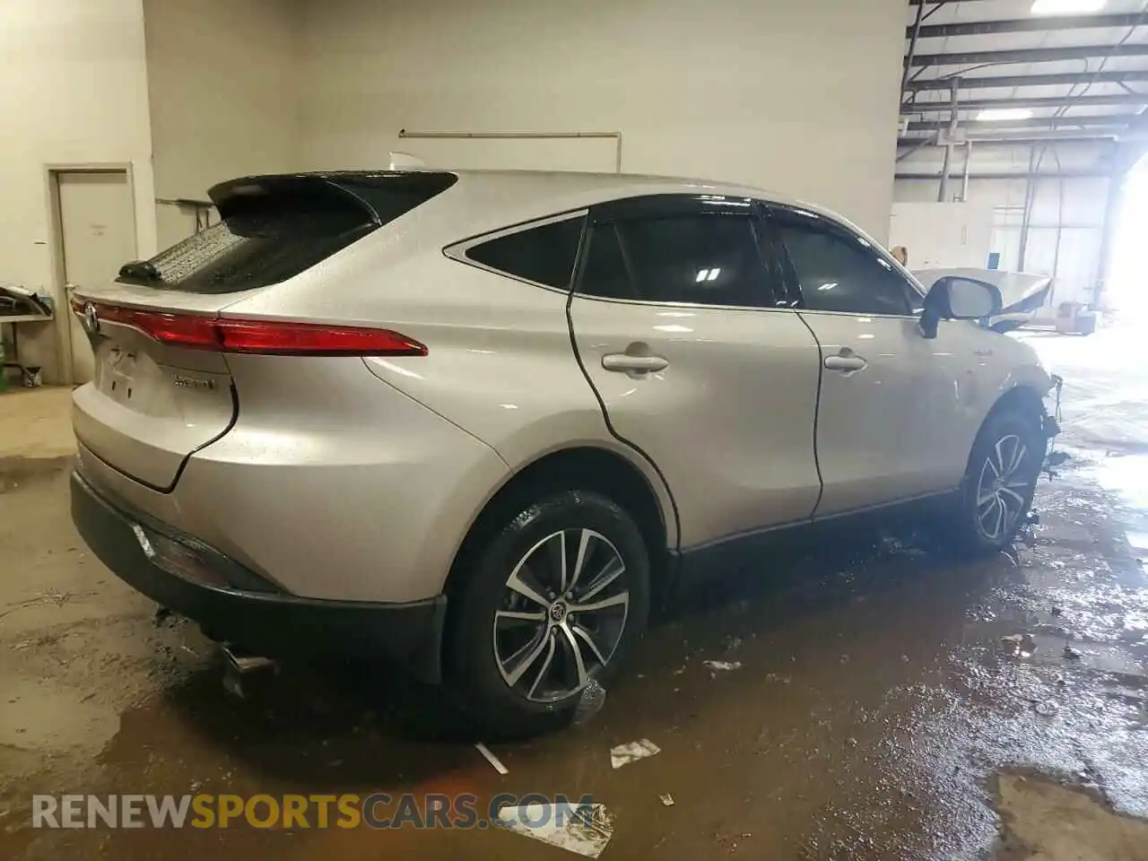 3 Photograph of a damaged car JTEAAAAHXMJ066479 TOYOTA VENZA 2021