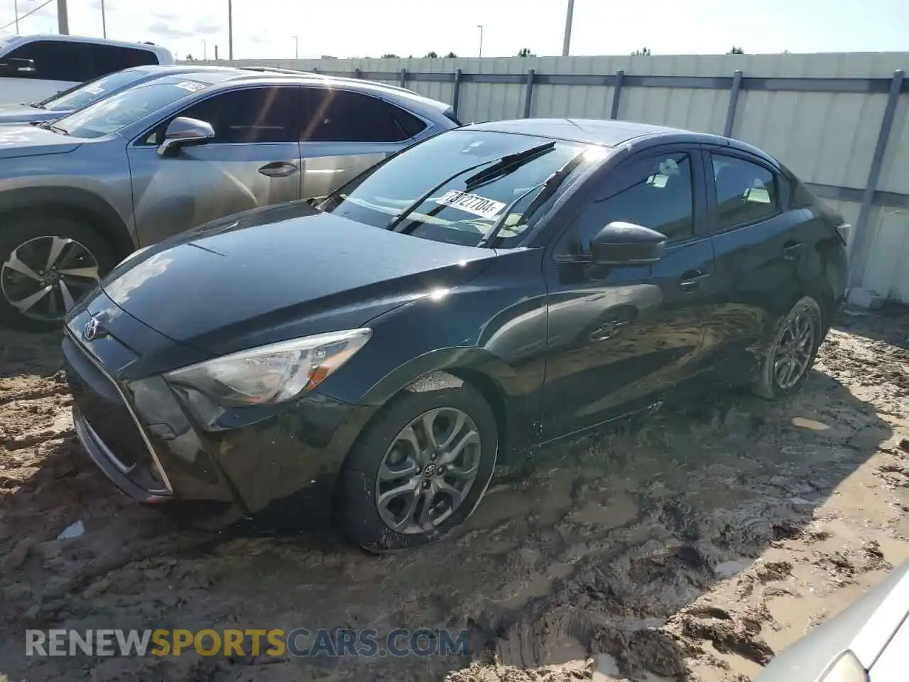 1 Photograph of a damaged car 3MYDLBYV1KY500635 TOYOTA YARIS 2019