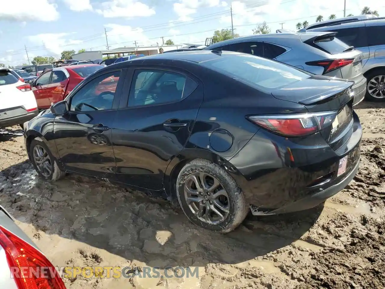 2 Photograph of a damaged car 3MYDLBYV1KY500635 TOYOTA YARIS 2019