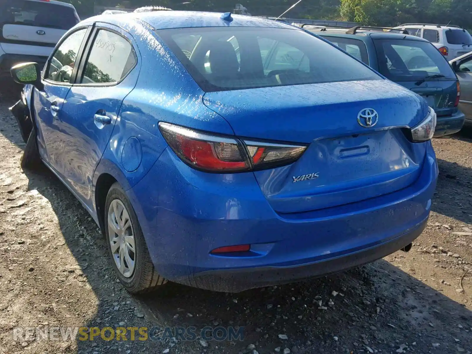 3 Photograph of a damaged car 3MYDLBYV3KY519686 TOYOTA YARIS 2019