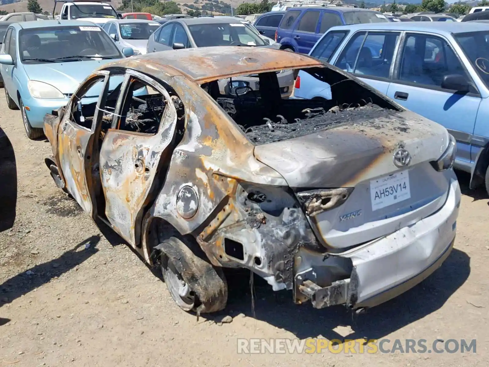 3 Photograph of a damaged car 3MYDLBYV6KY521626 TOYOTA YARIS 2019