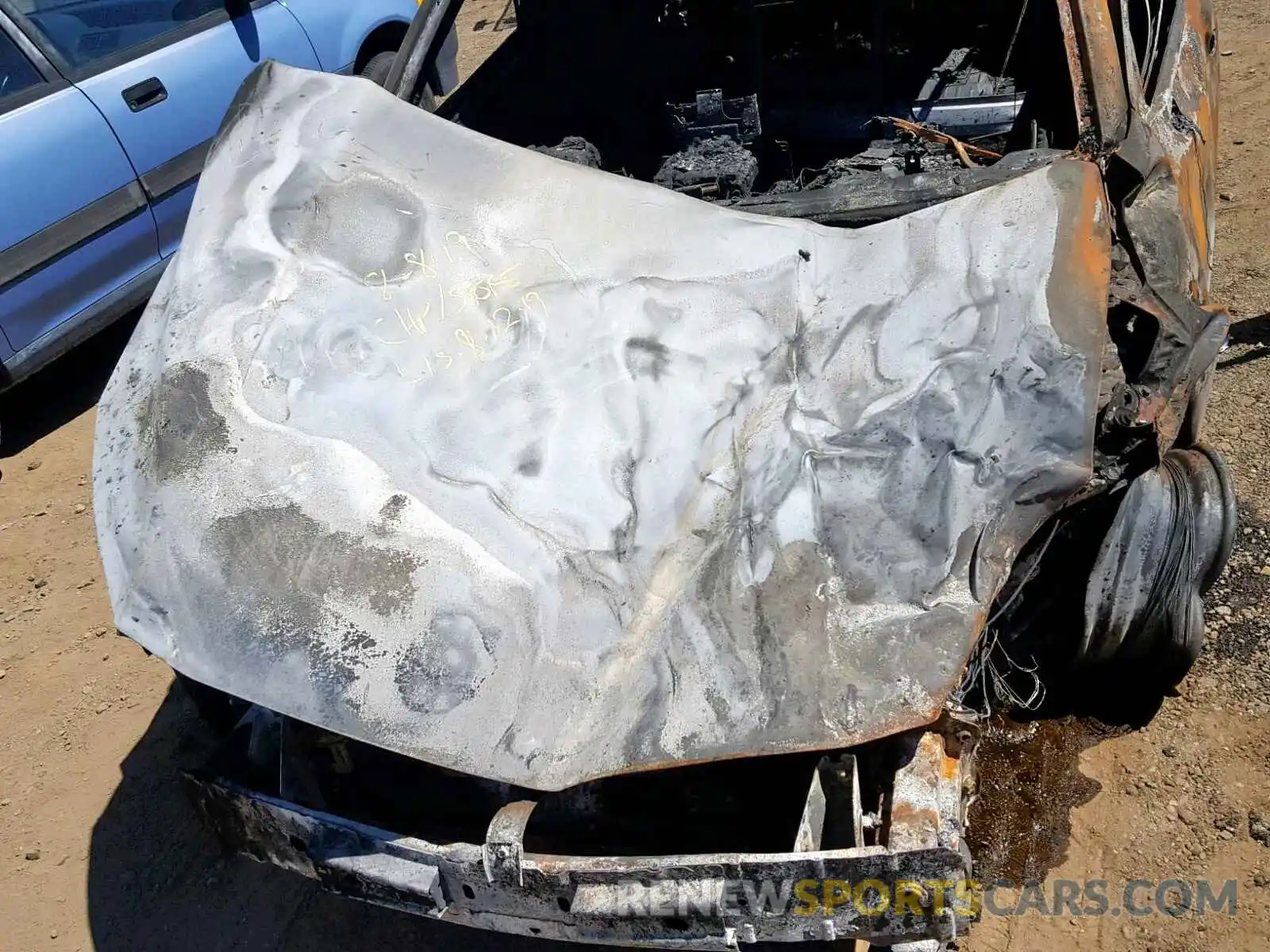 7 Photograph of a damaged car 3MYDLBYV6KY521626 TOYOTA YARIS 2019
