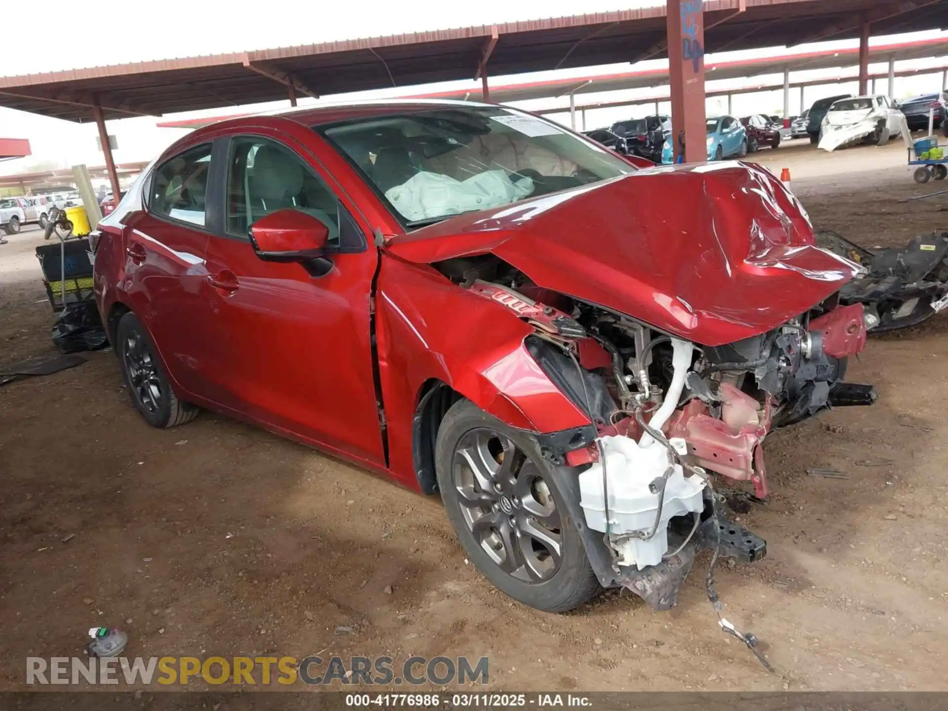 1 Фотография поврежденного автомобиля 3MYDLBYV7KY523076 TOYOTA YARIS 2019