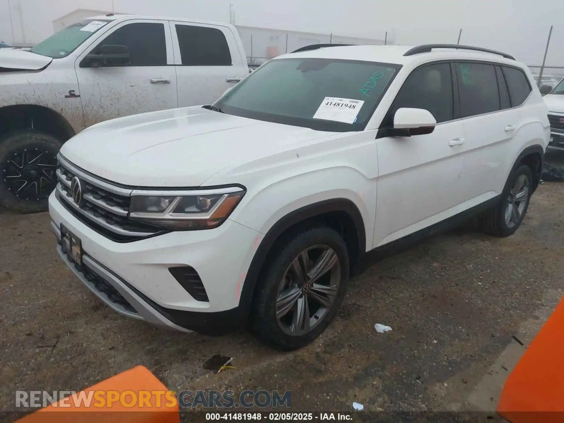 2 Photograph of a damaged car 1V2AP2CA1MC502776 VOLKSWAGEN ATLAS 2021