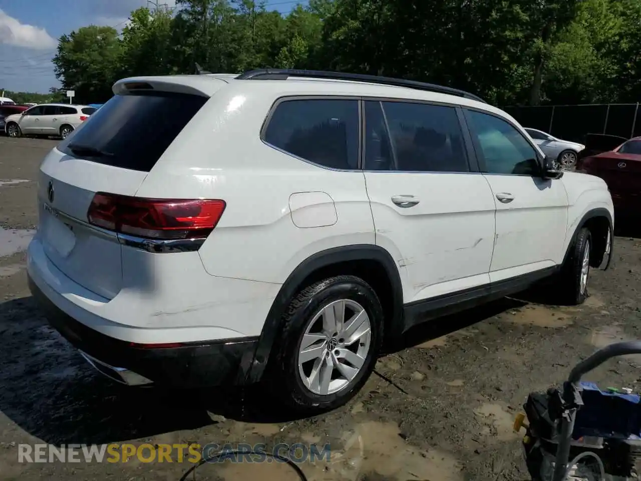 3 Photograph of a damaged car 1V2AP2CA2MC603681 VOLKSWAGEN ATLAS 2021