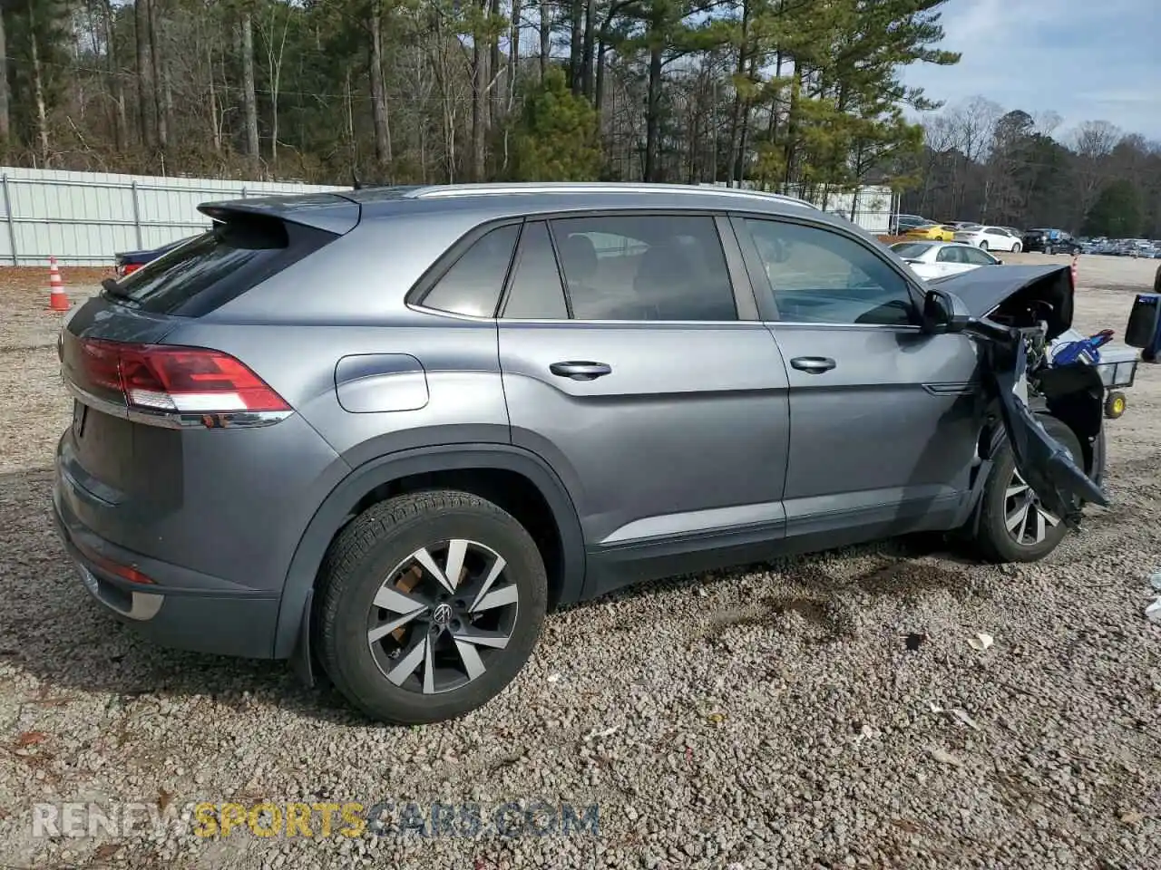 3 Photograph of a damaged car 1V2DC2CA3MC210703 VOLKSWAGEN ATLAS 2021