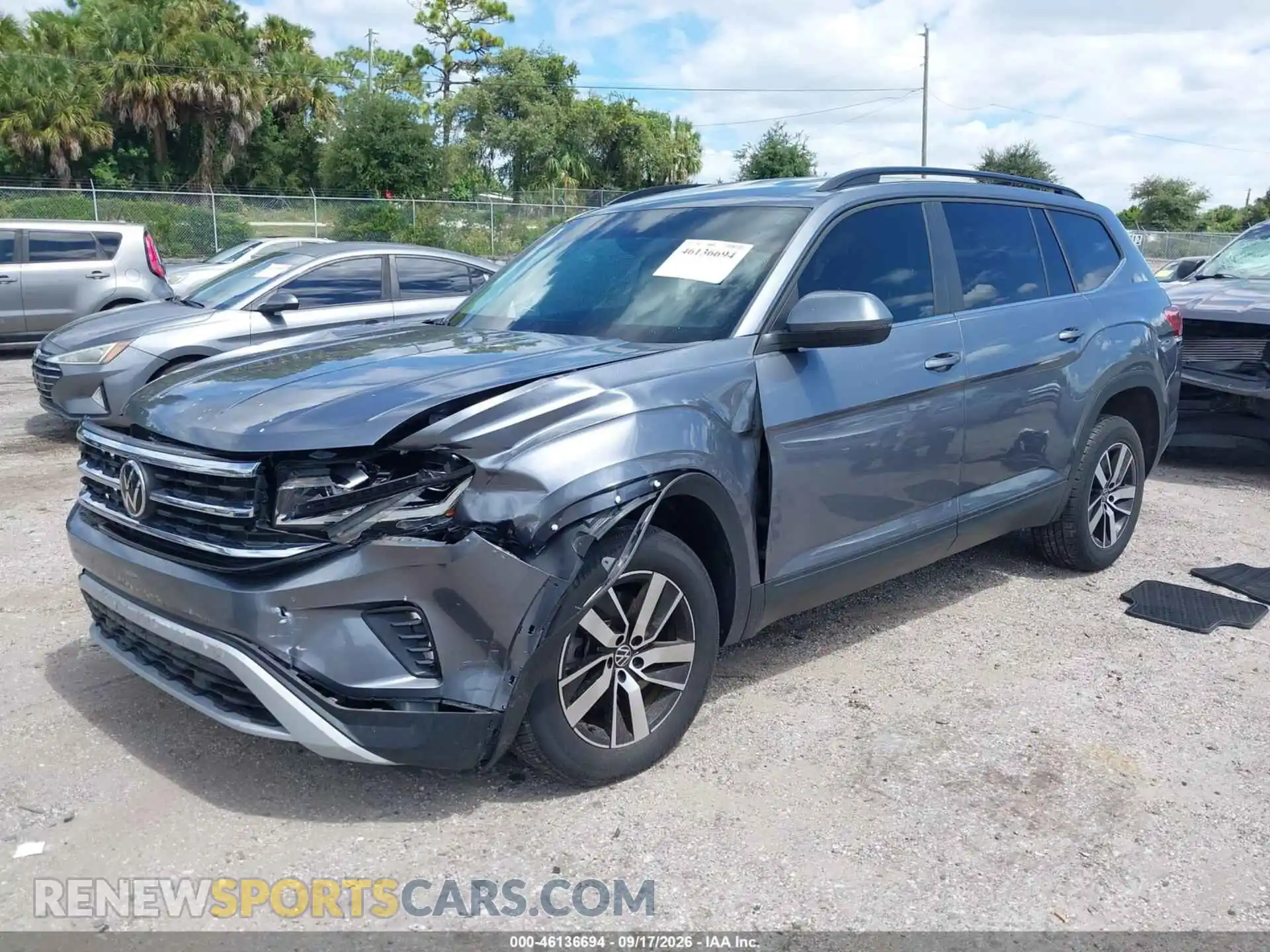 2 fotografías del automóvil dañado 1V2DP2CA0MC518710 VOLKSWAGEN ATLAS 2021