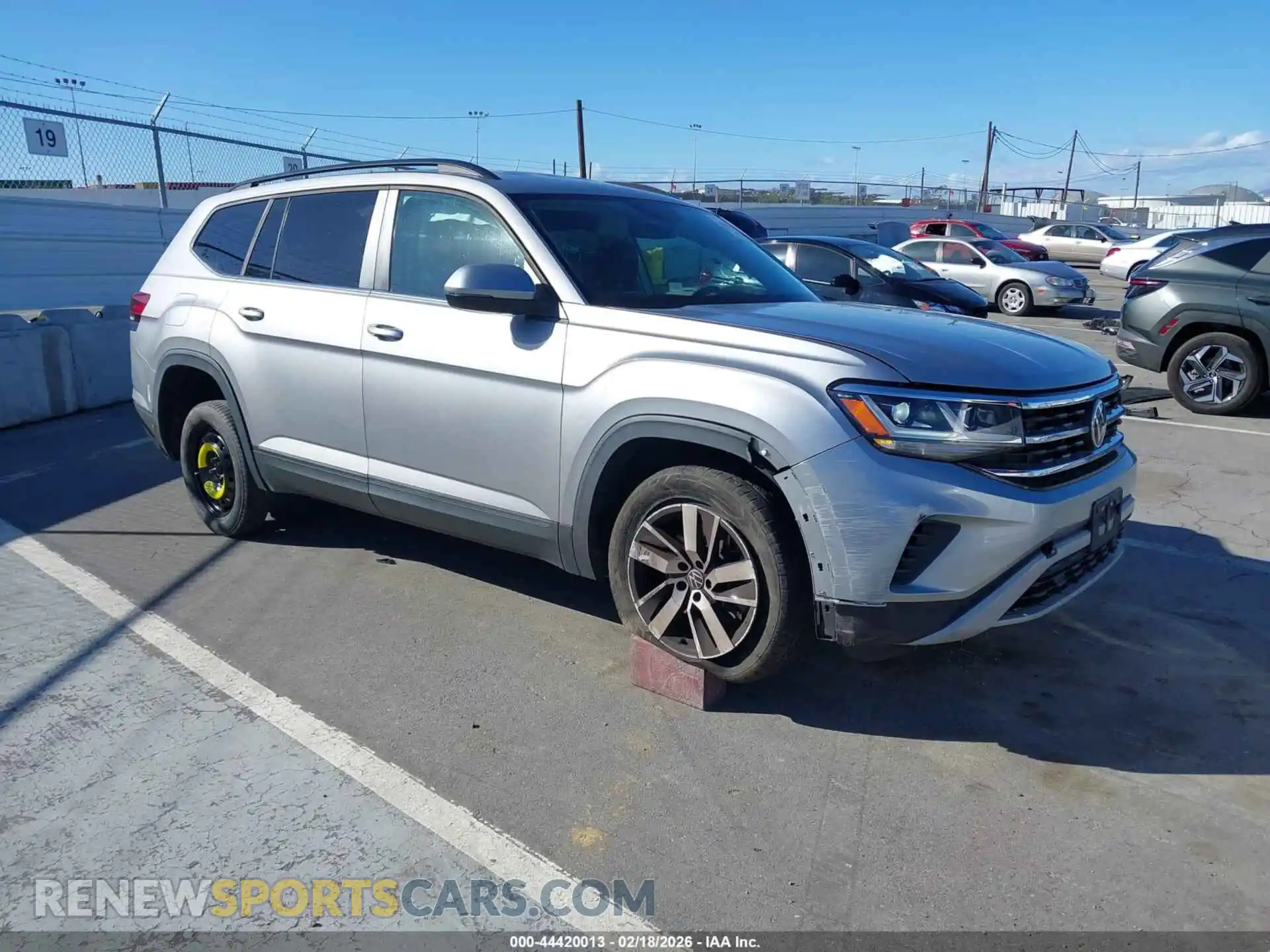 1 Photograph of a damaged car 1V2DP2CA6MC523958 VOLKSWAGEN ATLAS 2021