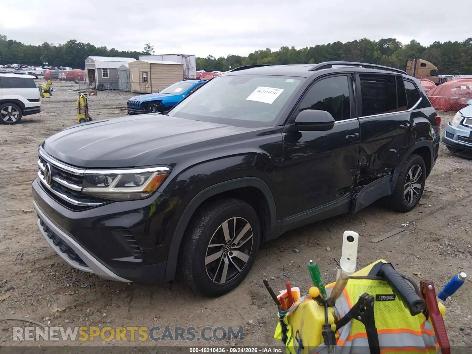 2 fotografías del automóvil dañado 1V2DP2CA8MC517630 VOLKSWAGEN ATLAS 2021