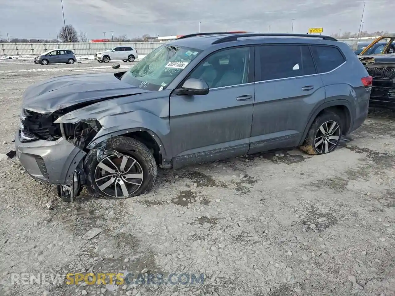 1 Photograph of a damaged car 1V2DP2CA8MC572868 VOLKSWAGEN ATLAS 2021