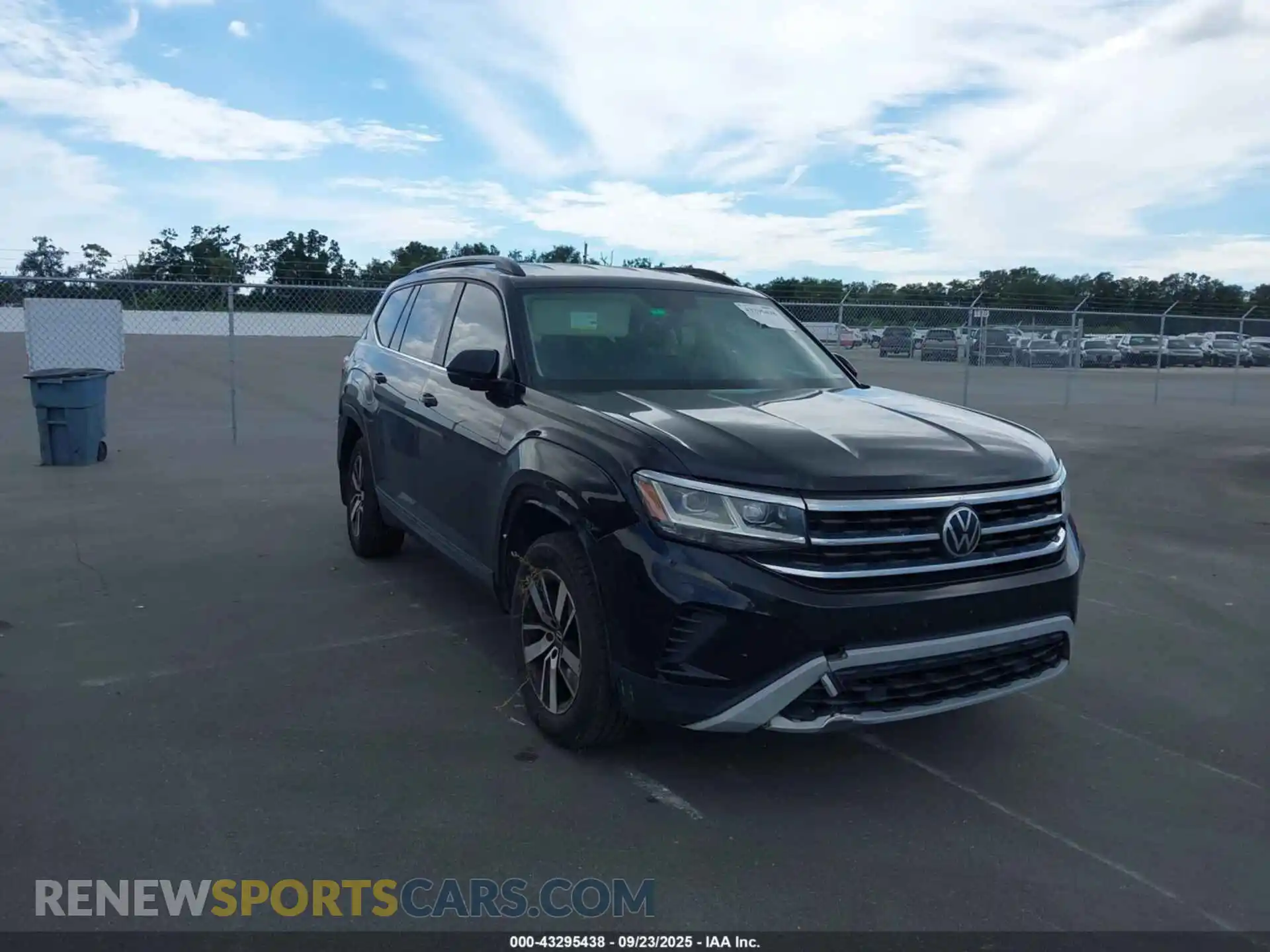 1 Фотография поврежденного автомобиля 1V2DP2CA9MC510458 VOLKSWAGEN ATLAS 2021