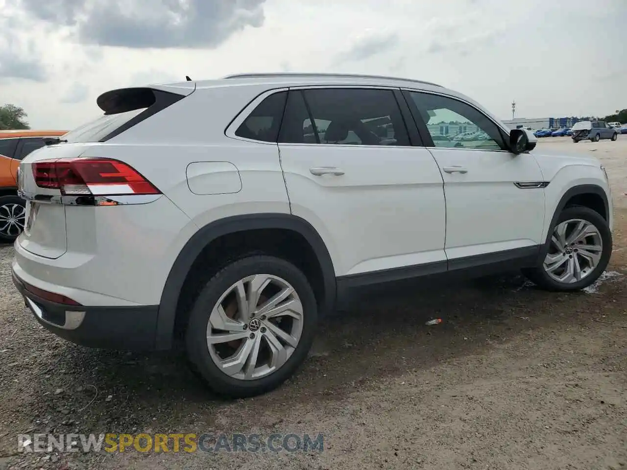 3 fotografías del automóvil dañado 1V2EE2CA2MC205183 VOLKSWAGEN ATLAS 2021