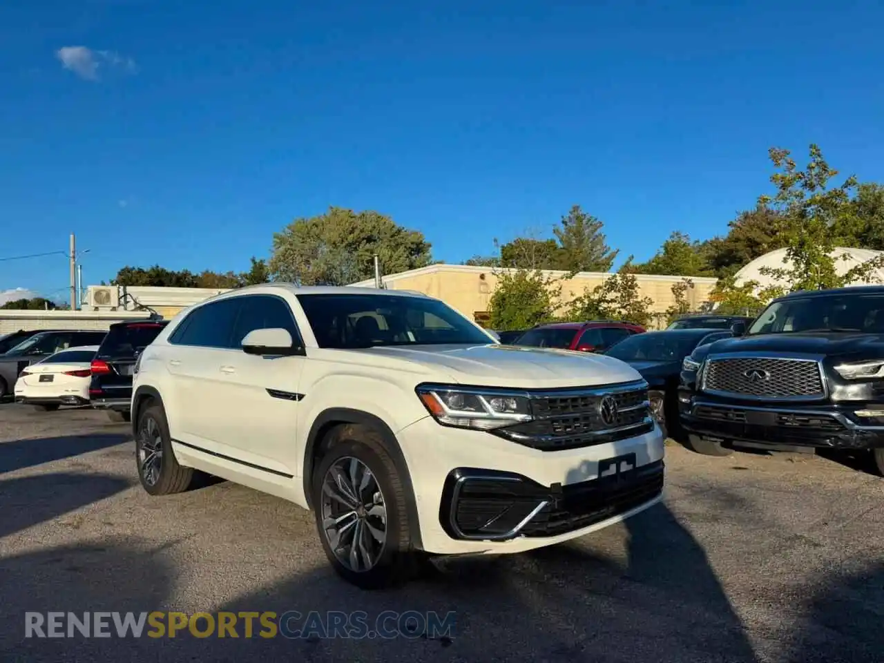 1 Photograph of a damaged car 1V2FE2CA2MC210498 VOLKSWAGEN ATLAS 2021