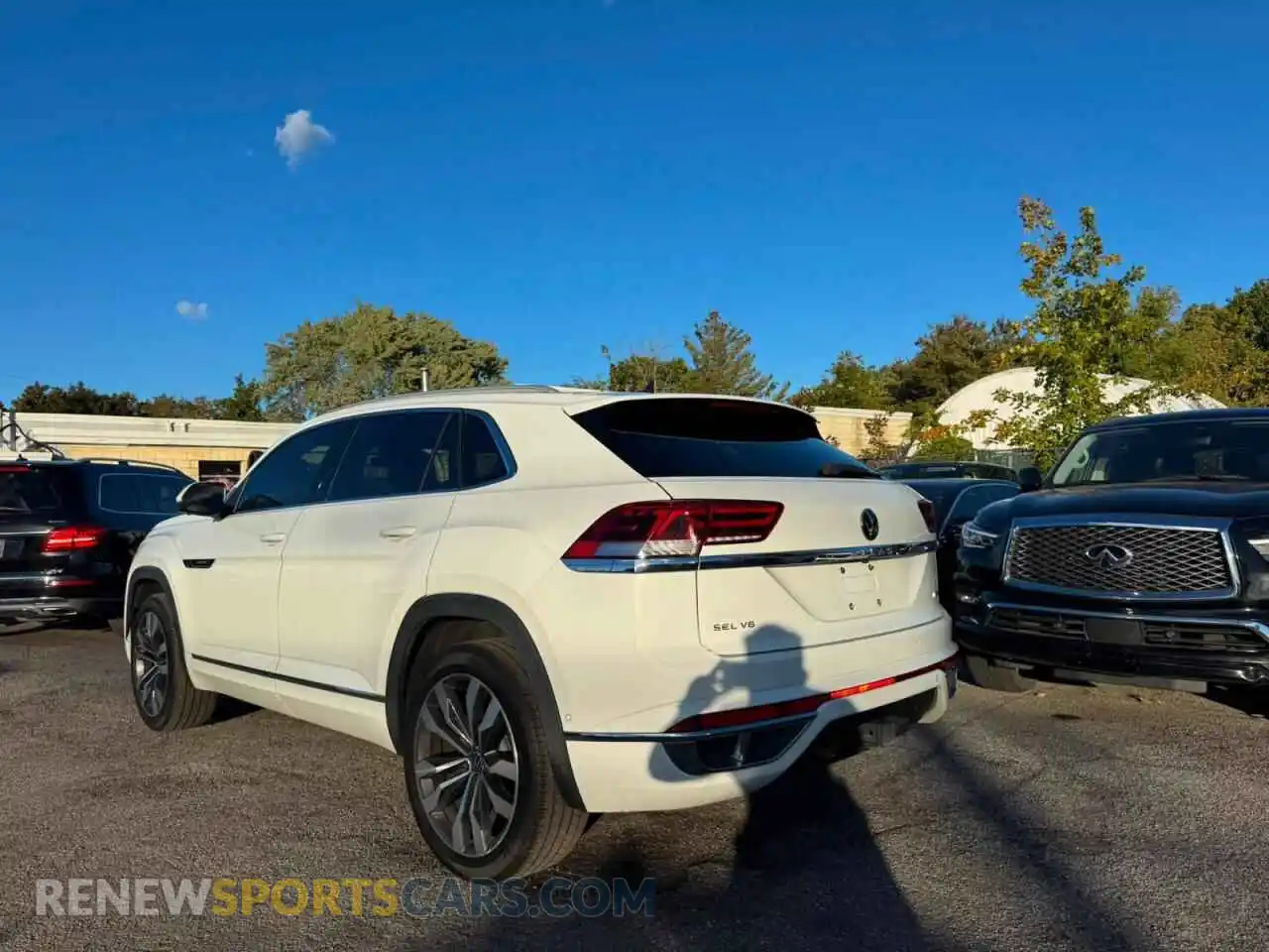 3 Photograph of a damaged car 1V2FE2CA2MC210498 VOLKSWAGEN ATLAS 2021