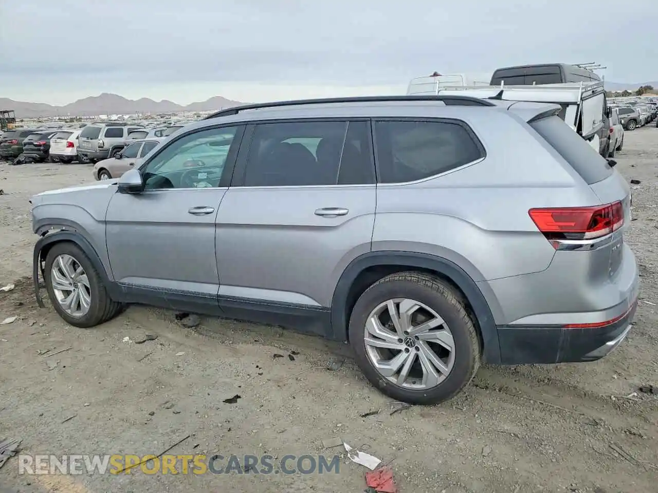 2 Photograph of a damaged car 1V2HR2CA7MC581265 VOLKSWAGEN ATLAS 2021
