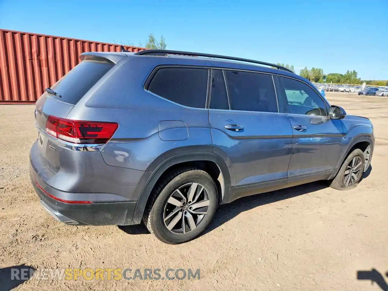 3 Photograph of a damaged car 1V2LP2CA1MC572223 VOLKSWAGEN ATLAS 2021