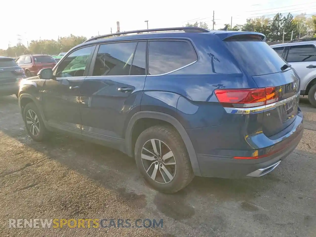 2 fotografías del automóvil dañado 1V2LP2CA7MC554633 VOLKSWAGEN ATLAS 2021
