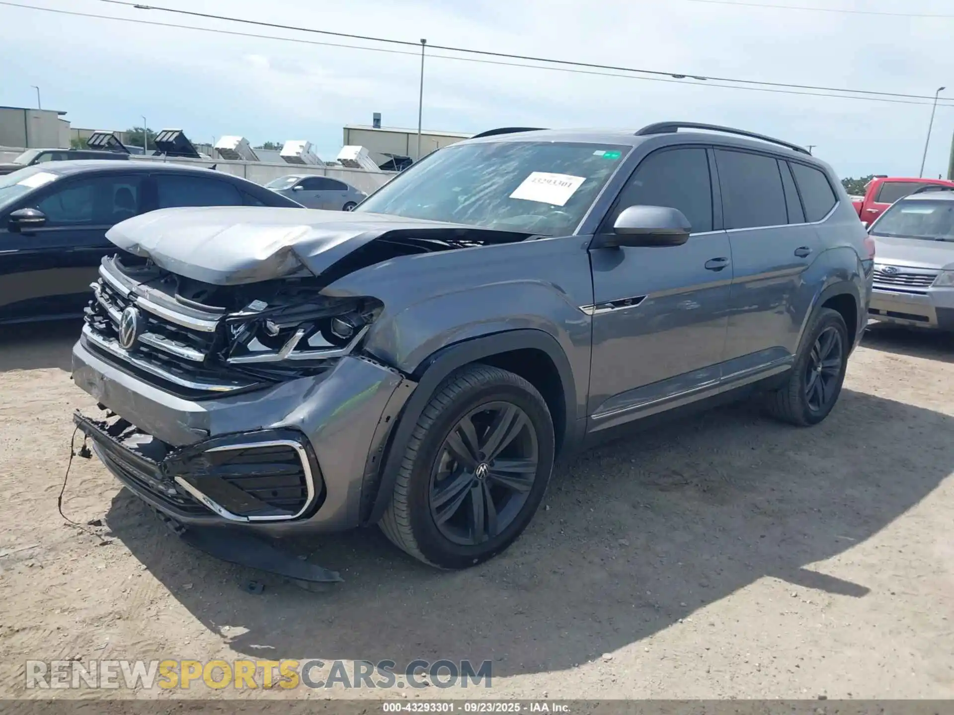 2 Photograph of a damaged car 1V2PR2CA9MC521306 VOLKSWAGEN ATLAS 2021