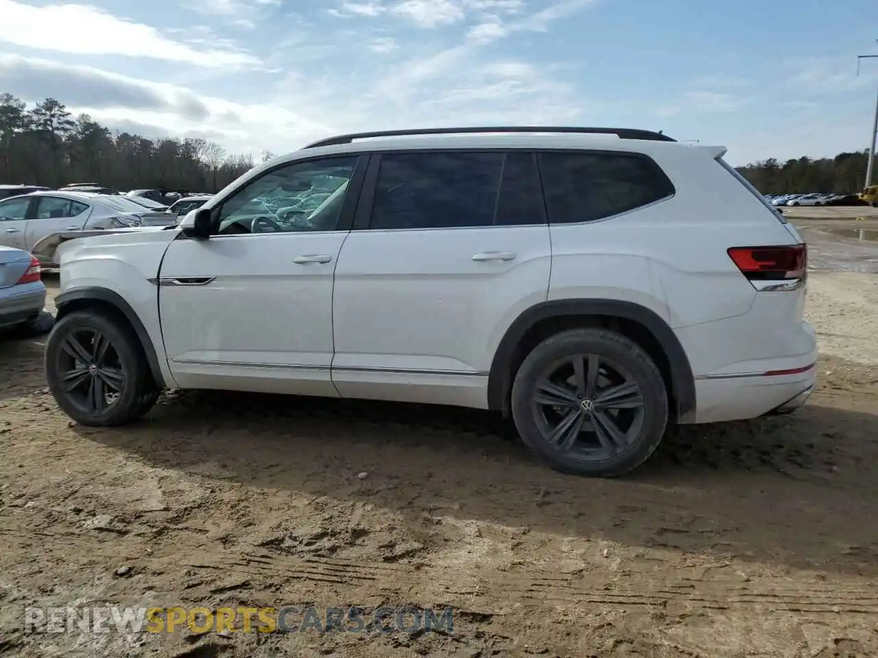 2 Photograph of a damaged car 1V2PR2CAXMC568005 VOLKSWAGEN ATLAS 2021