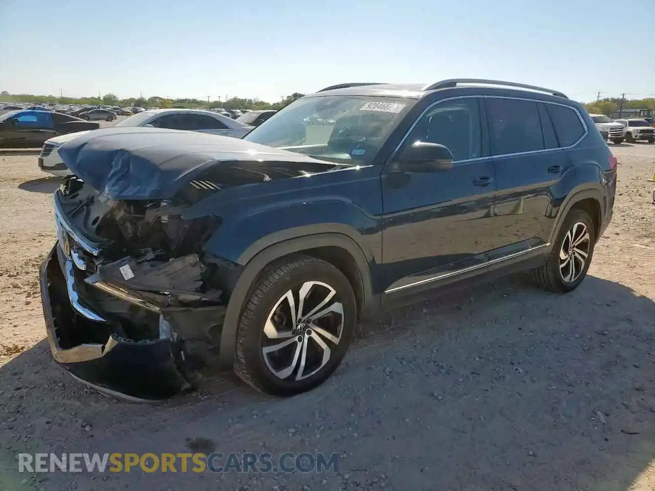 1 Photograph of a damaged car 1V2TR2CA1MC521069 VOLKSWAGEN ATLAS 2021