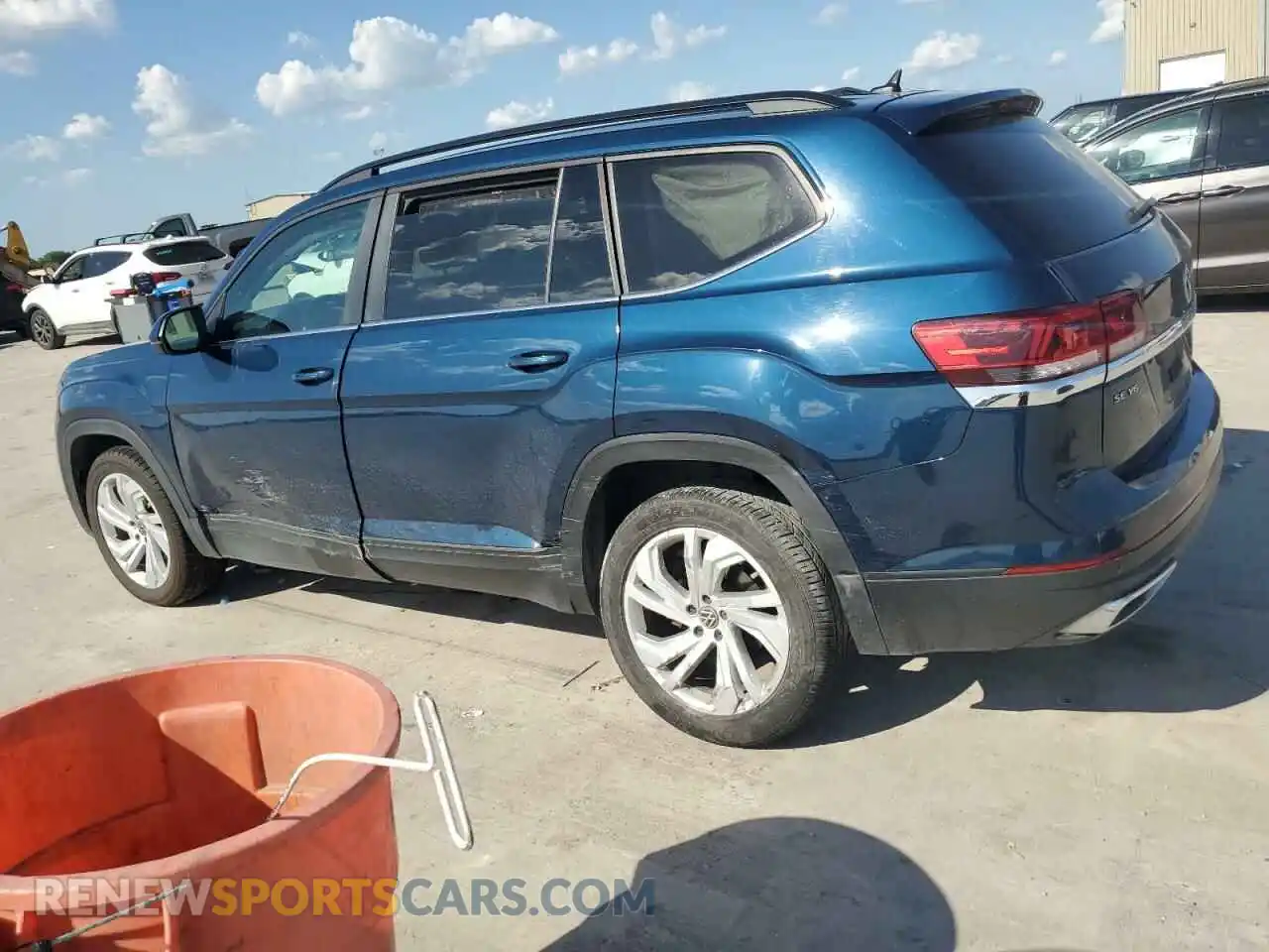 2 Photograph of a damaged car 1V2WR2CA0MC543710 VOLKSWAGEN ATLAS 2021