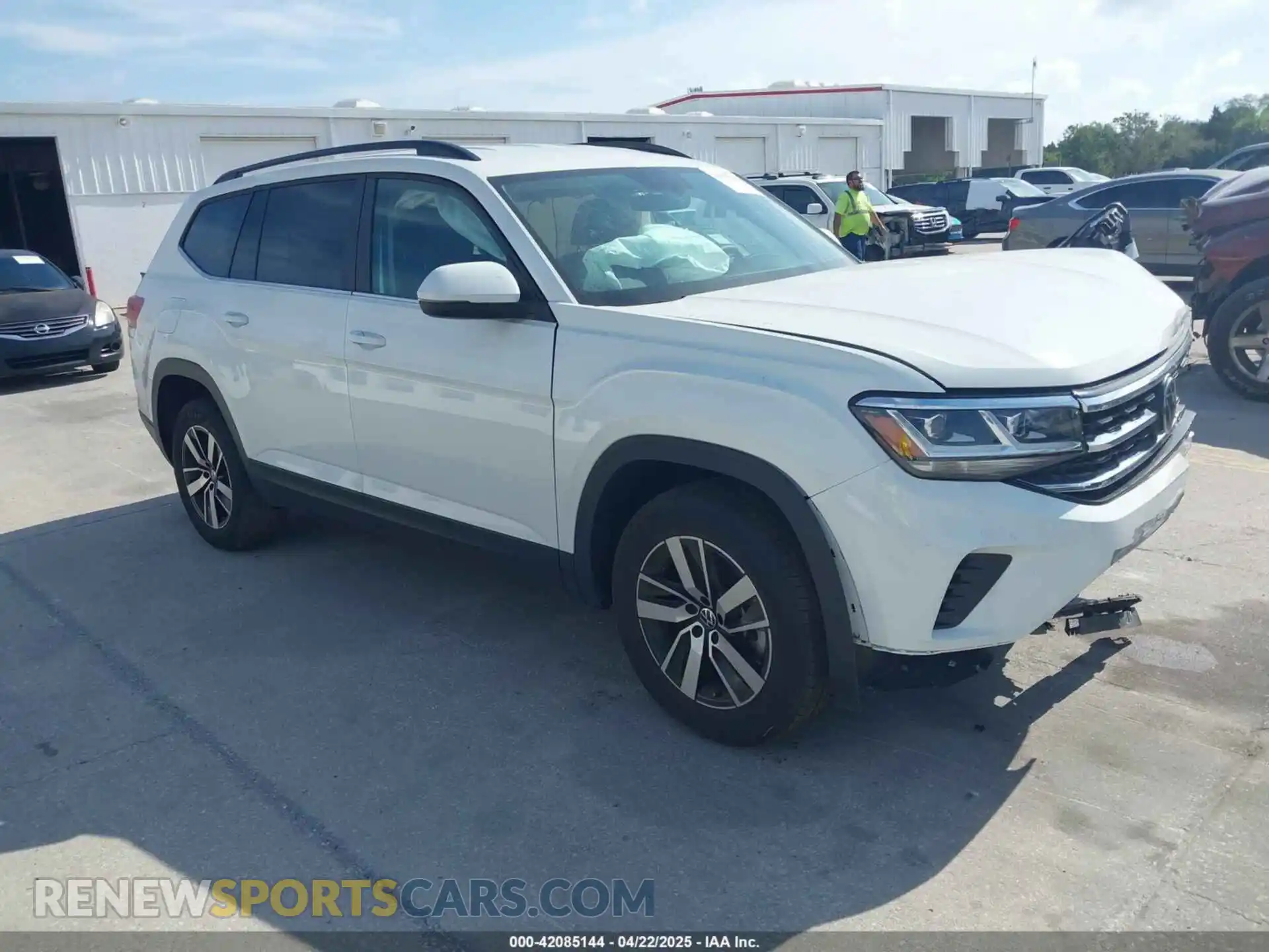 1 Photograph of a damaged car 1V2DP2CA7PC547576 VOLKSWAGEN ATLAS 2023