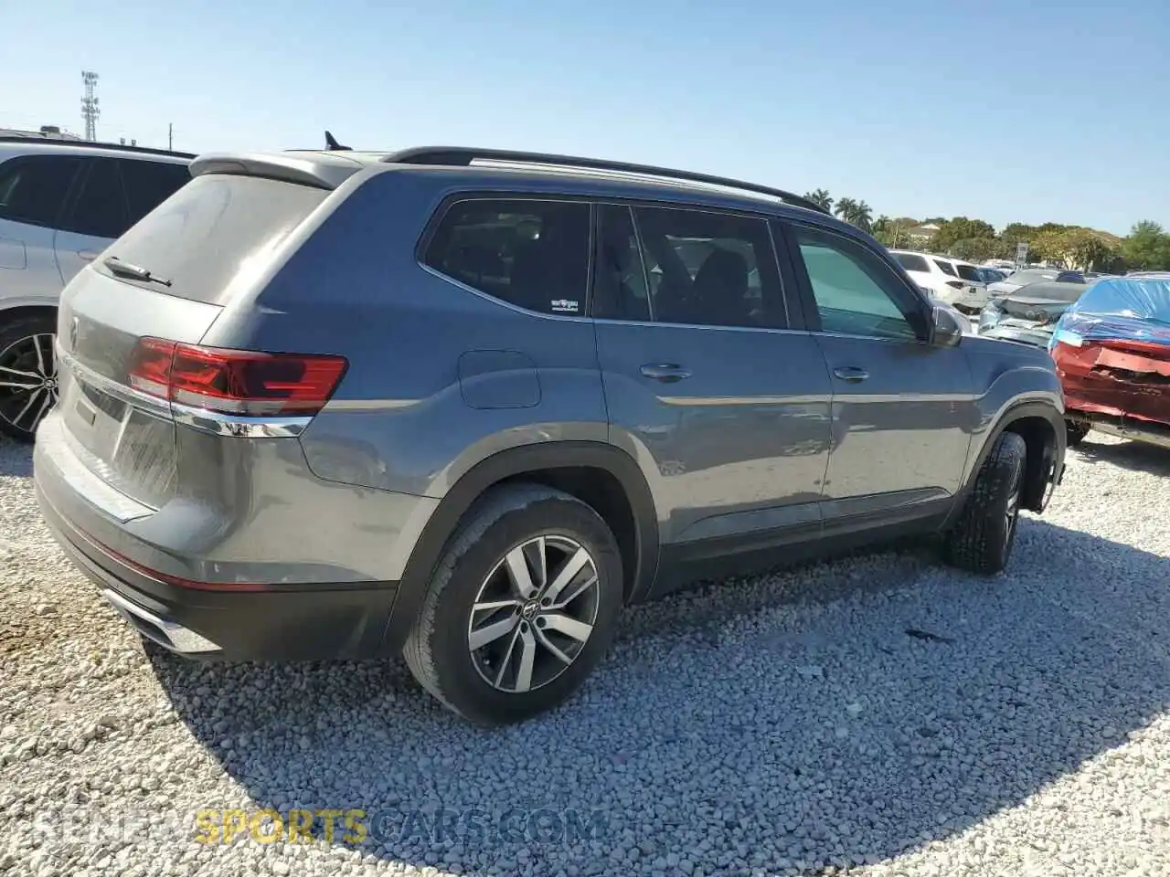 3 Photograph of a damaged car 1V2DP2CA8PC521178 VOLKSWAGEN ATLAS 2023